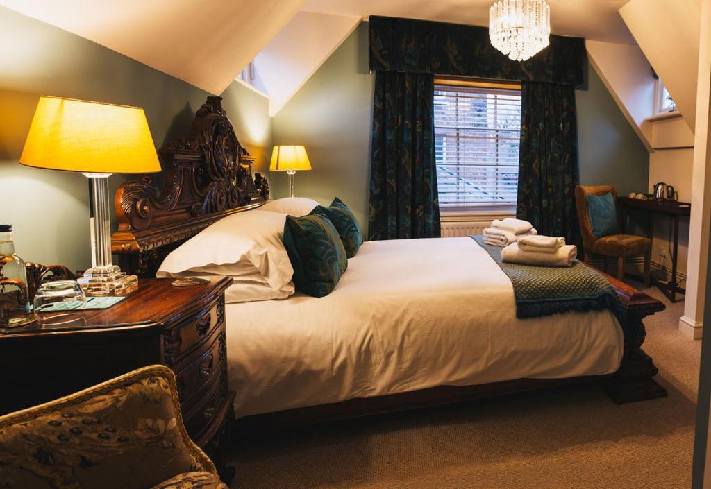 Deluxe King Room photo 3