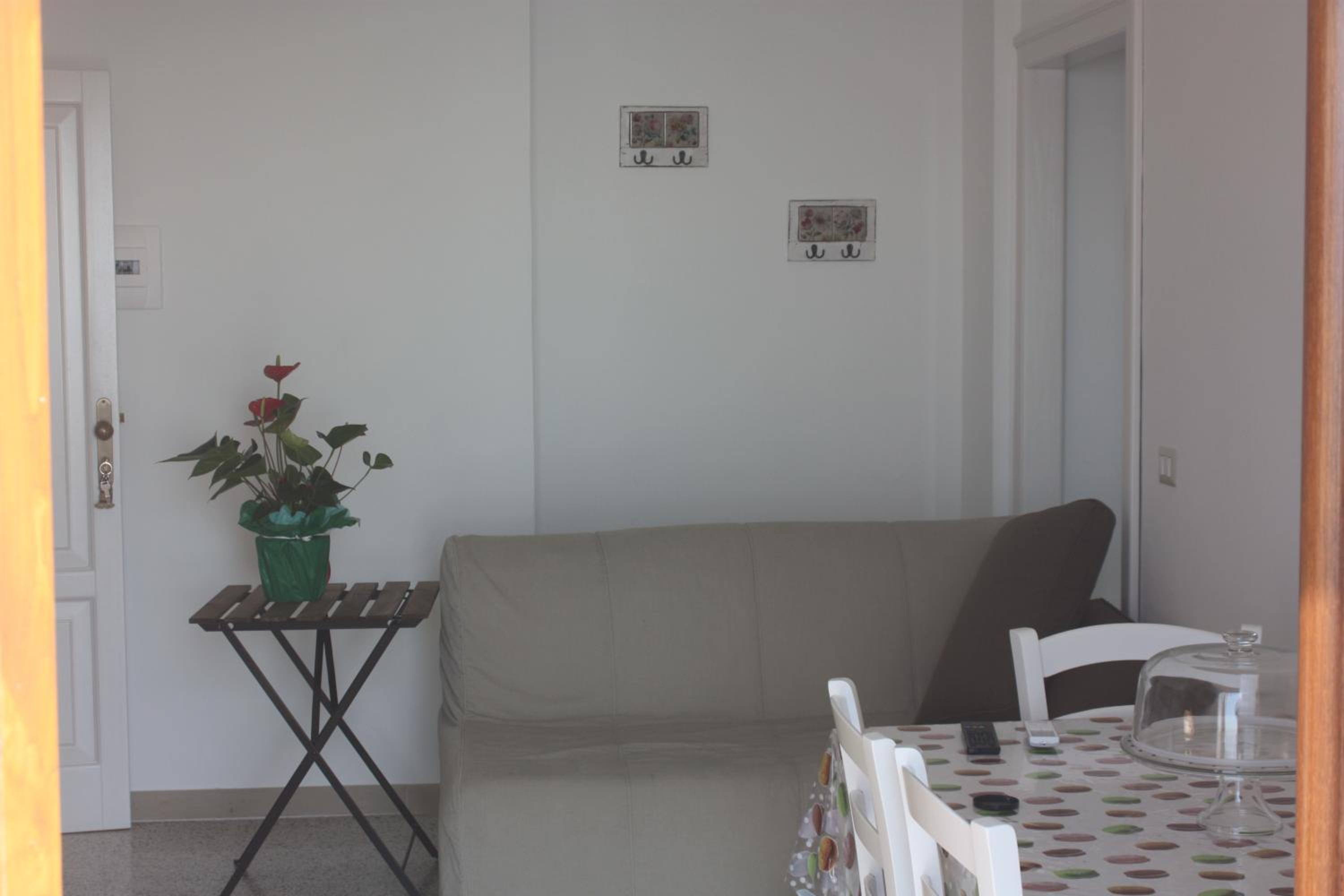 Apartment with View and Balcony - Photo 12