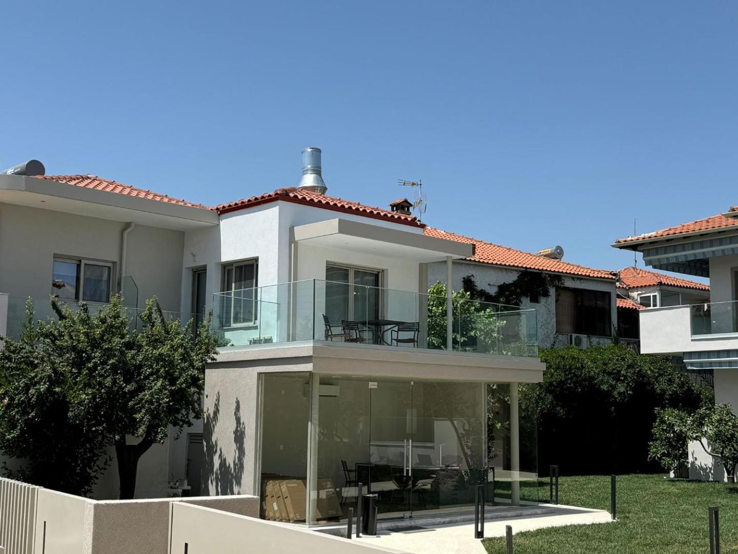 Apartment with Sea View photo 2