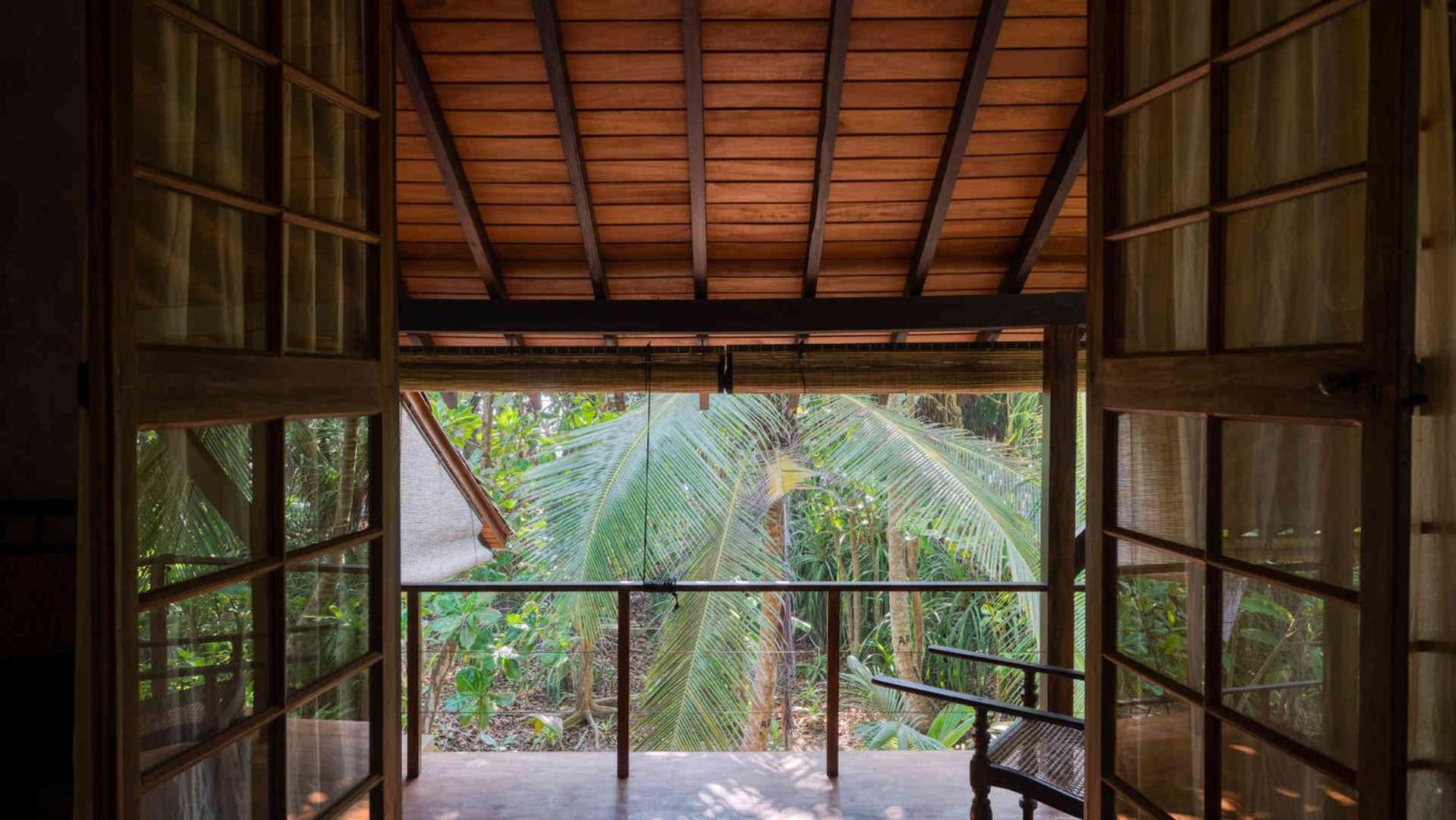 Deluxe Double Room with Balcony - Photo 2