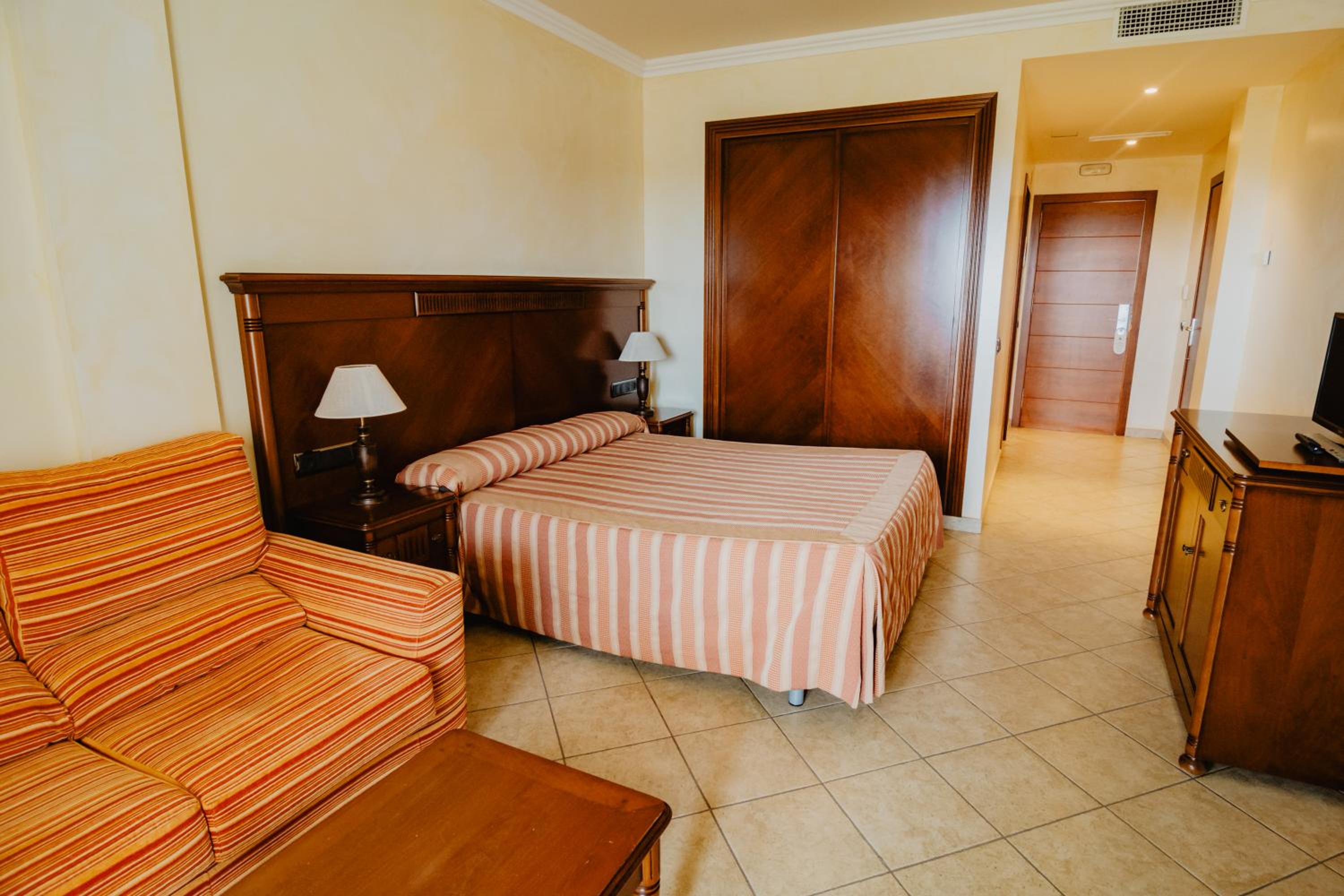 Double Room with Sofa