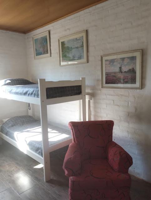 Two-Bedroom House photo 3