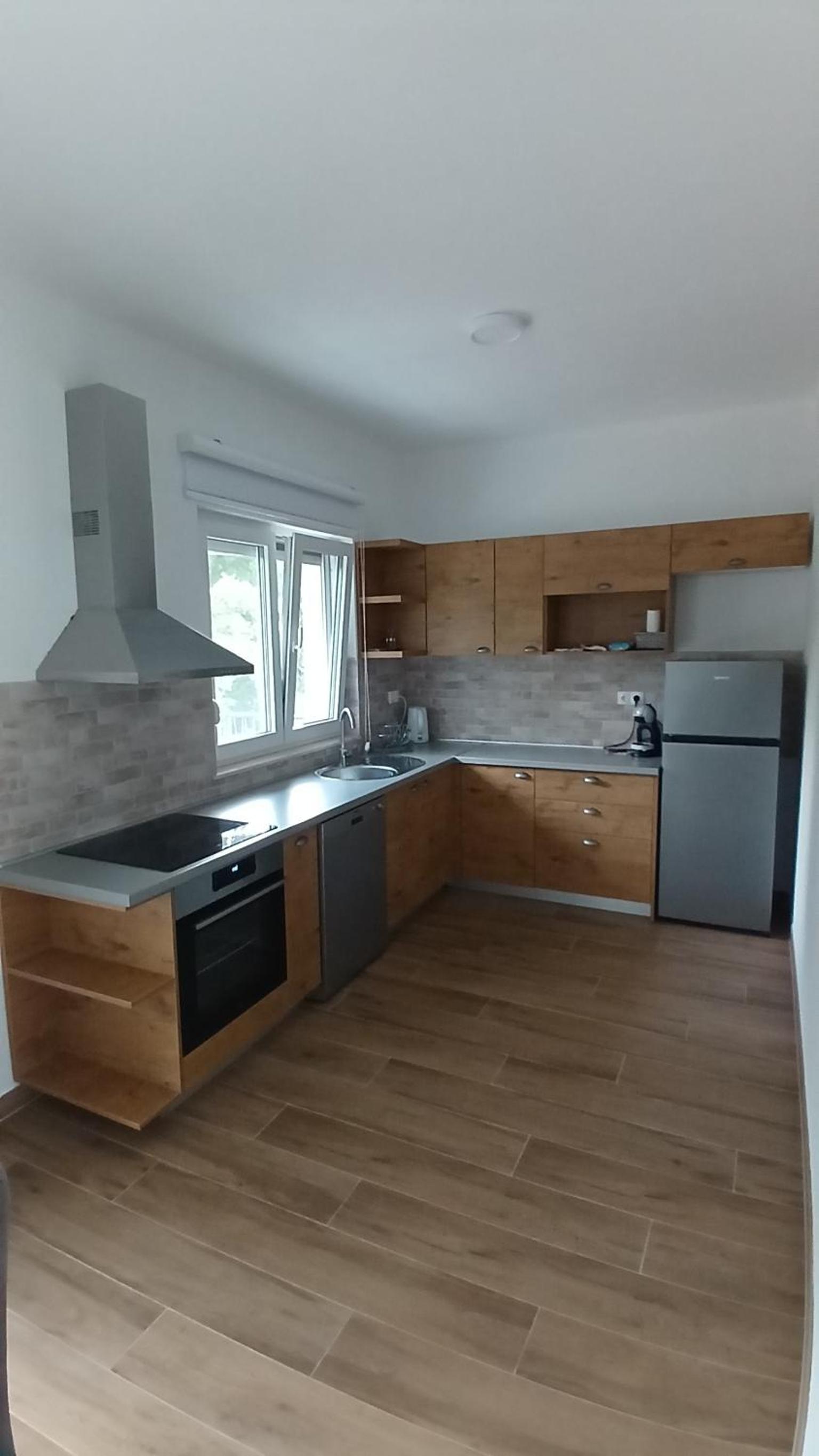 Two bedroom apartment with Balcony photo 3