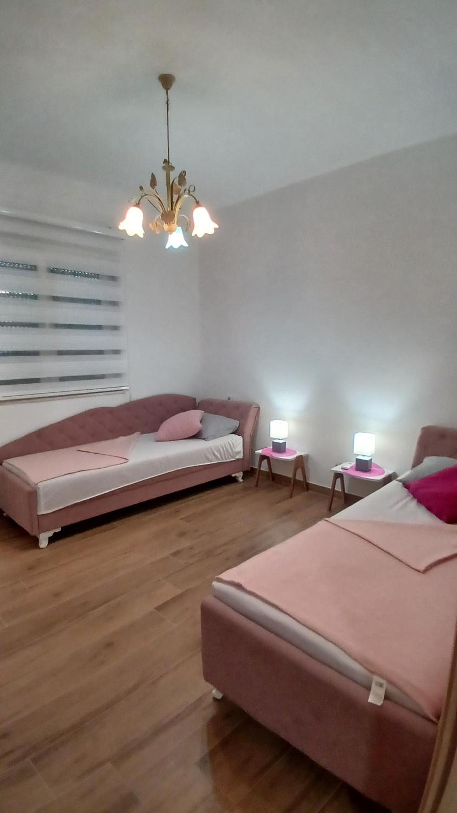 Apartment with Balcony photo 2