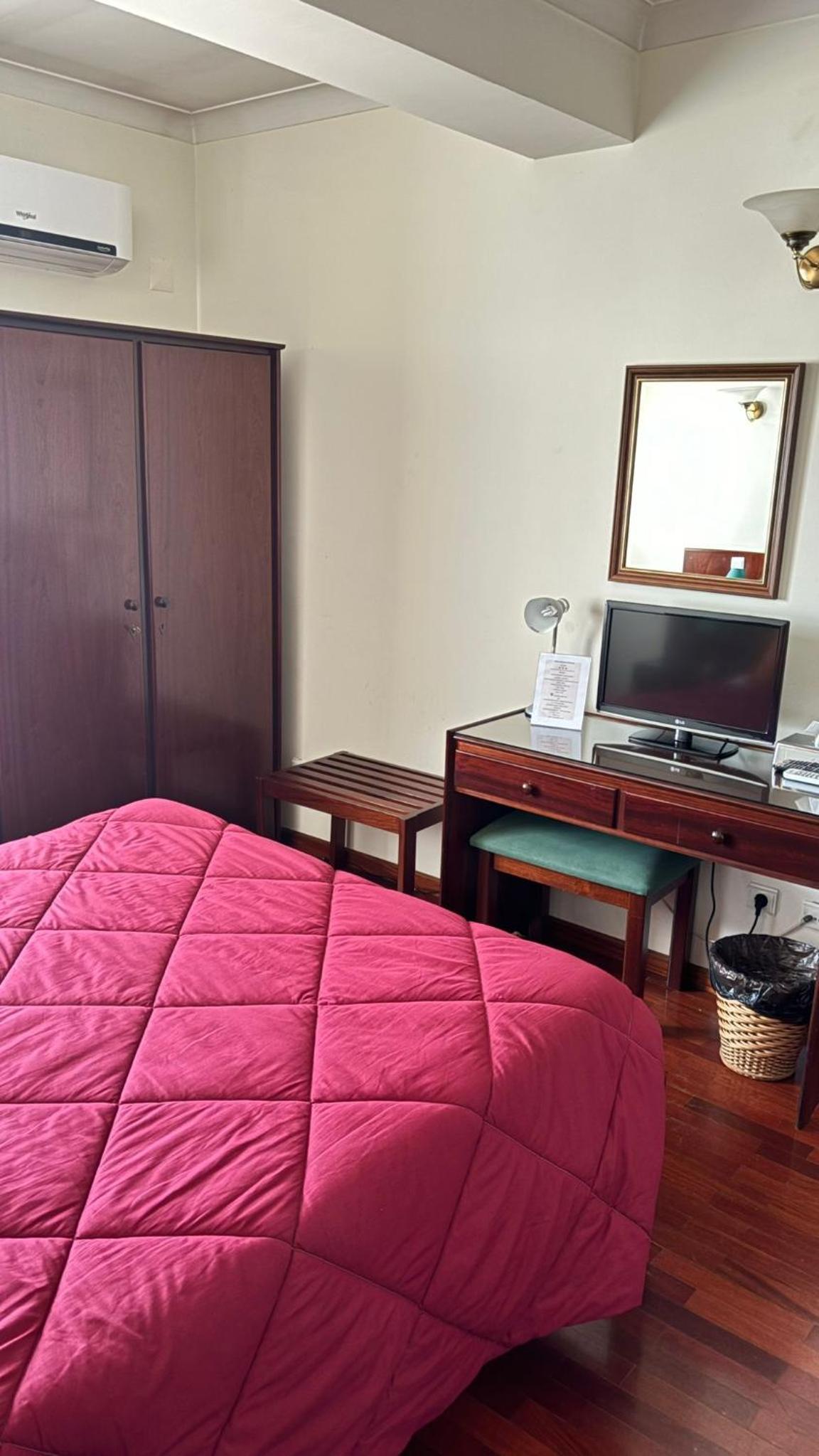 Double Room - Photo 3