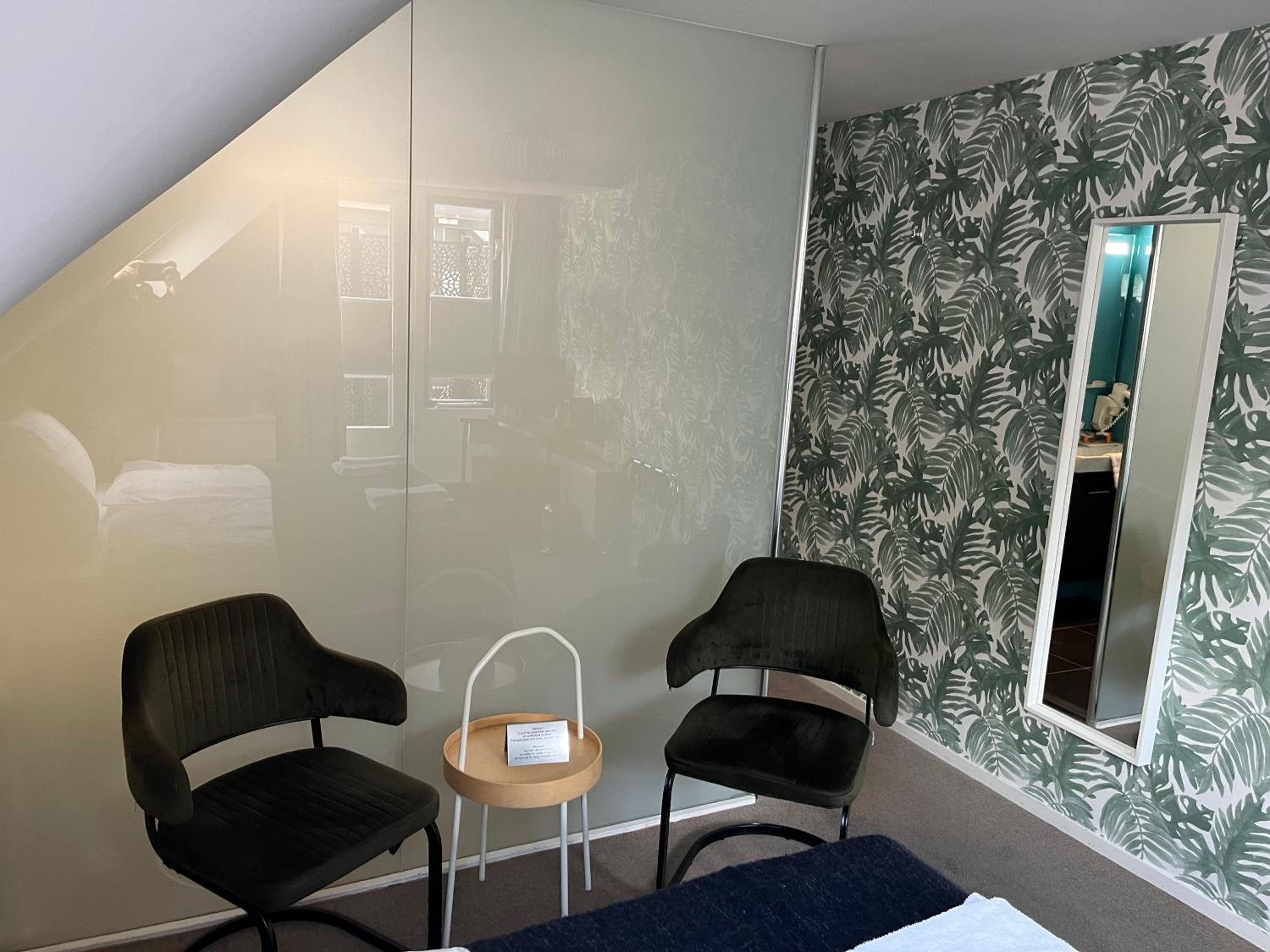 Twin Room with Terrace photo 2