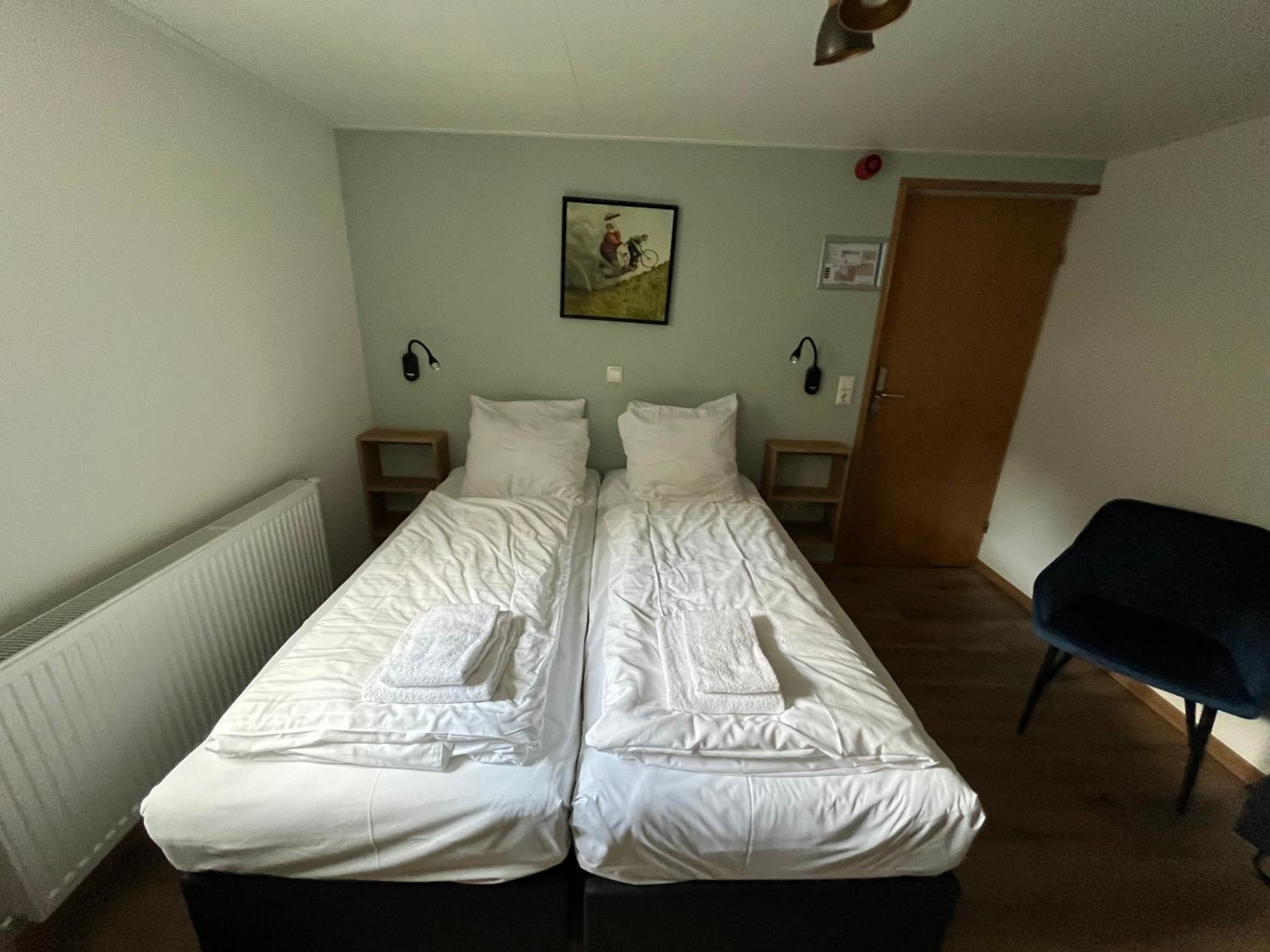 Single Room photo 2