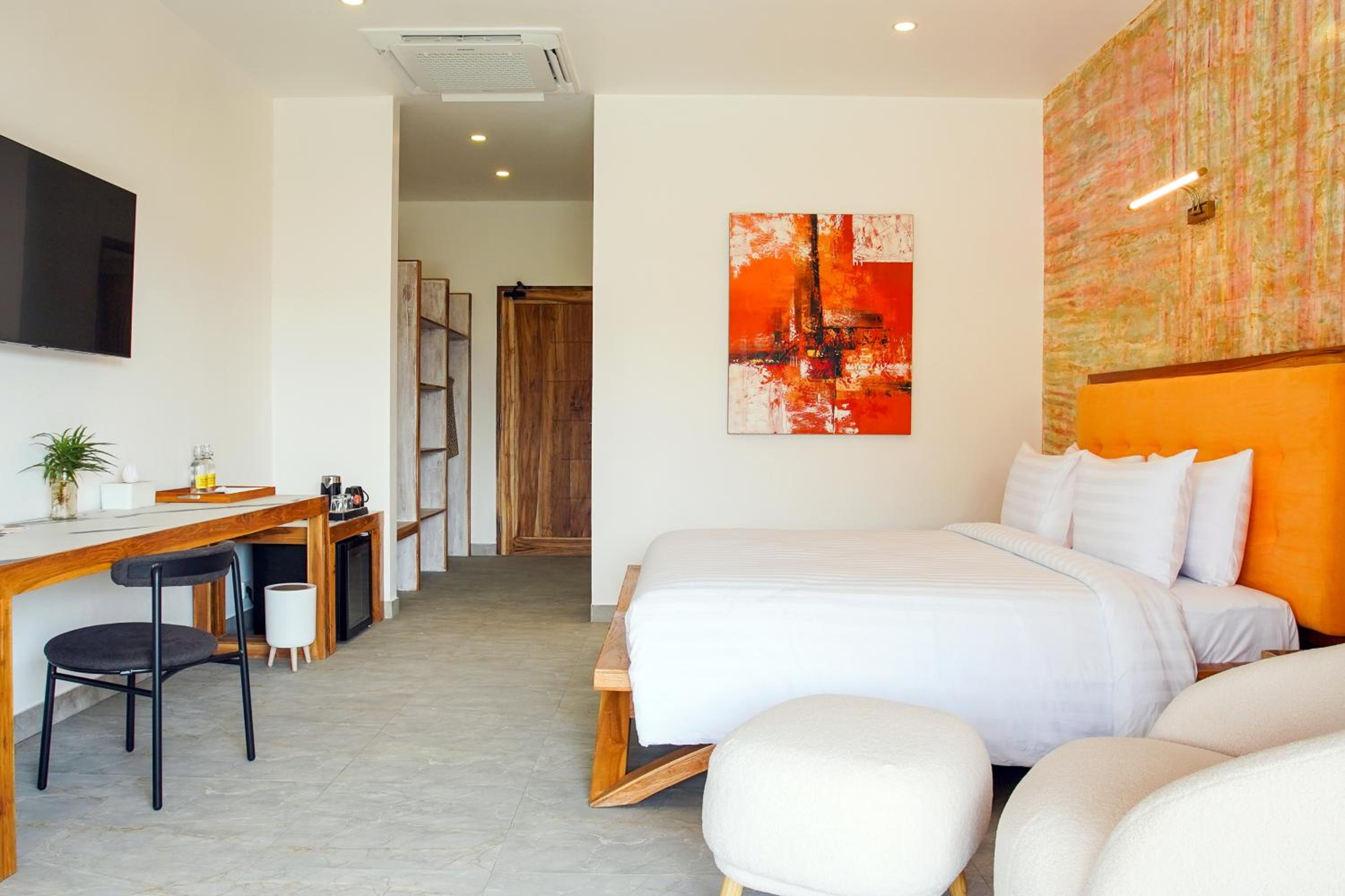 Pearl Art Double Room (Adult Only) - Photo 6