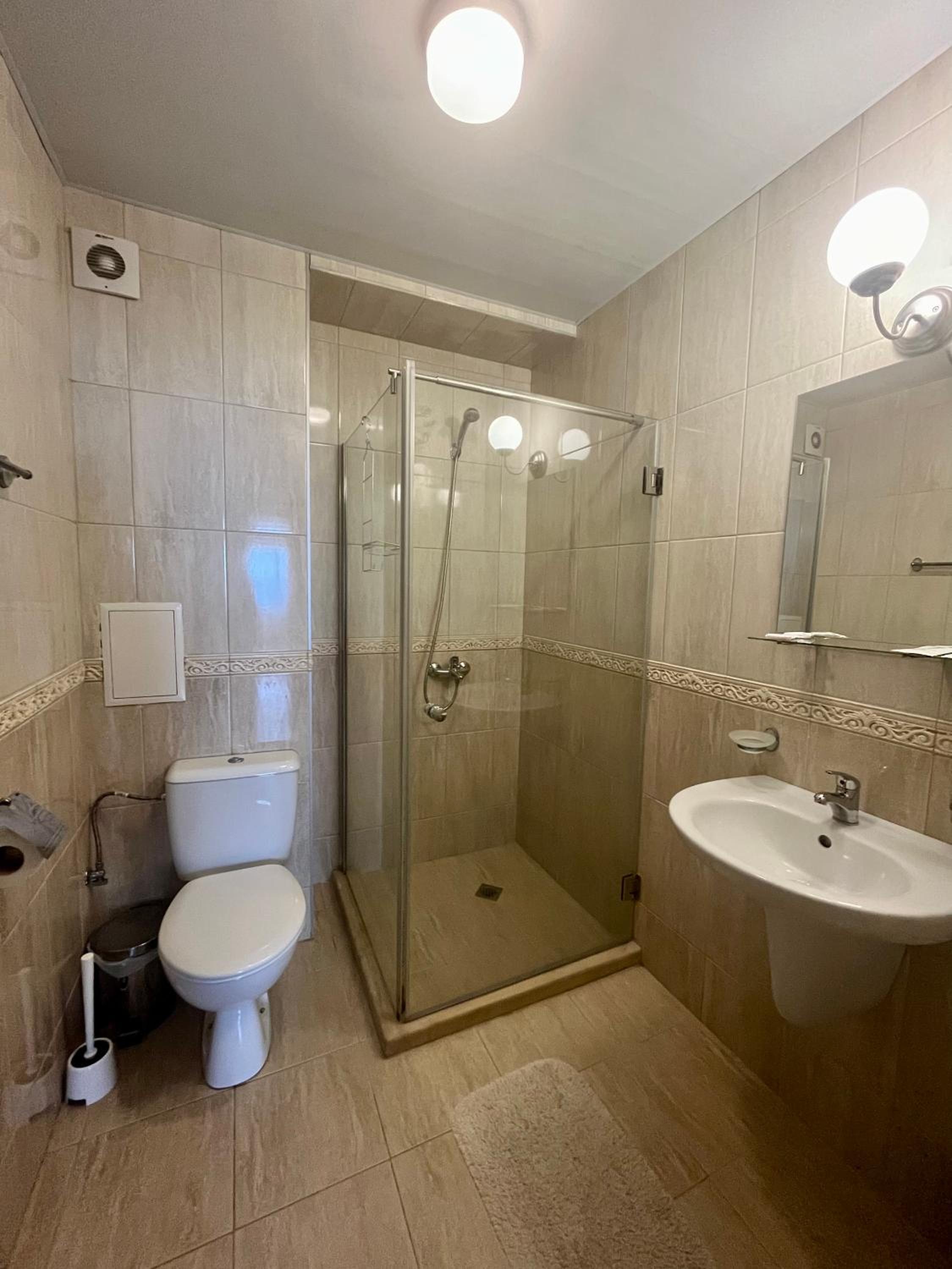 Apartment With Frontal Sea View photo 2