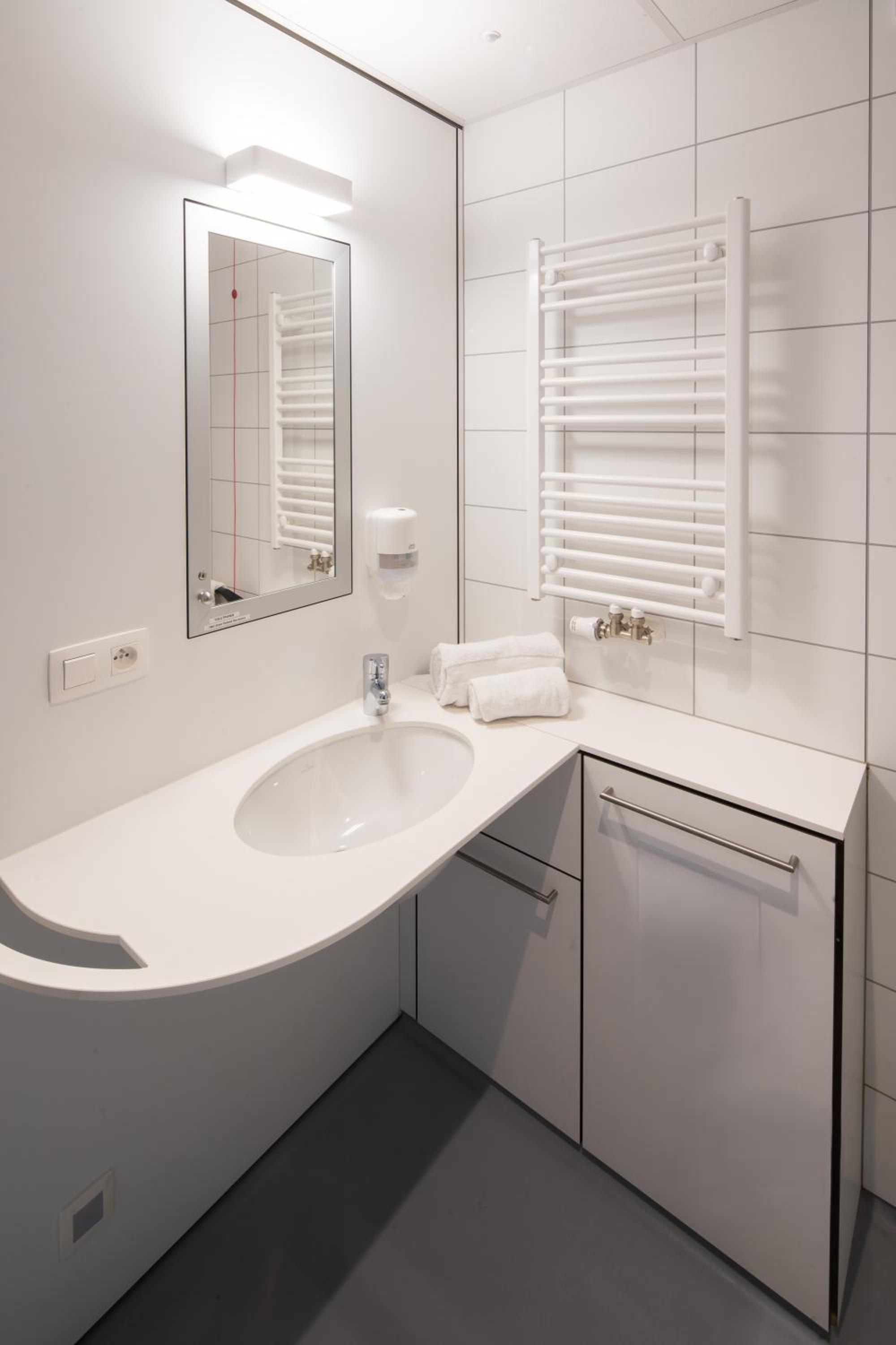 Single Room photo 3