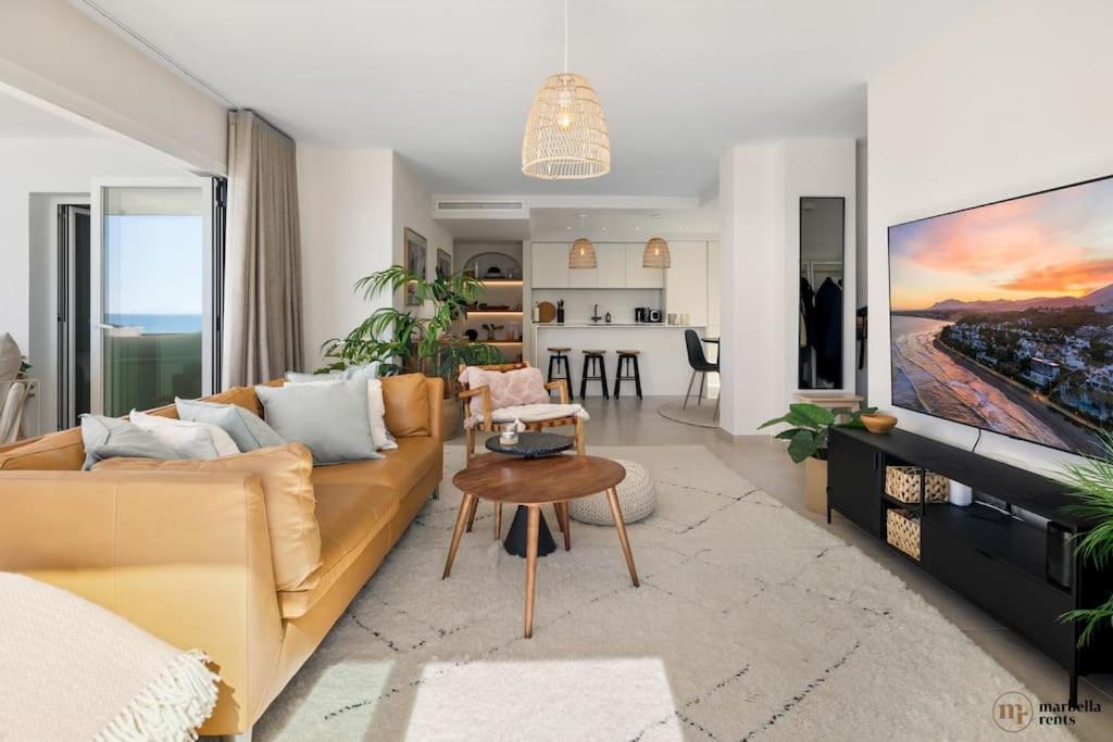 Apartamento de tres habitaciones con vista al mar