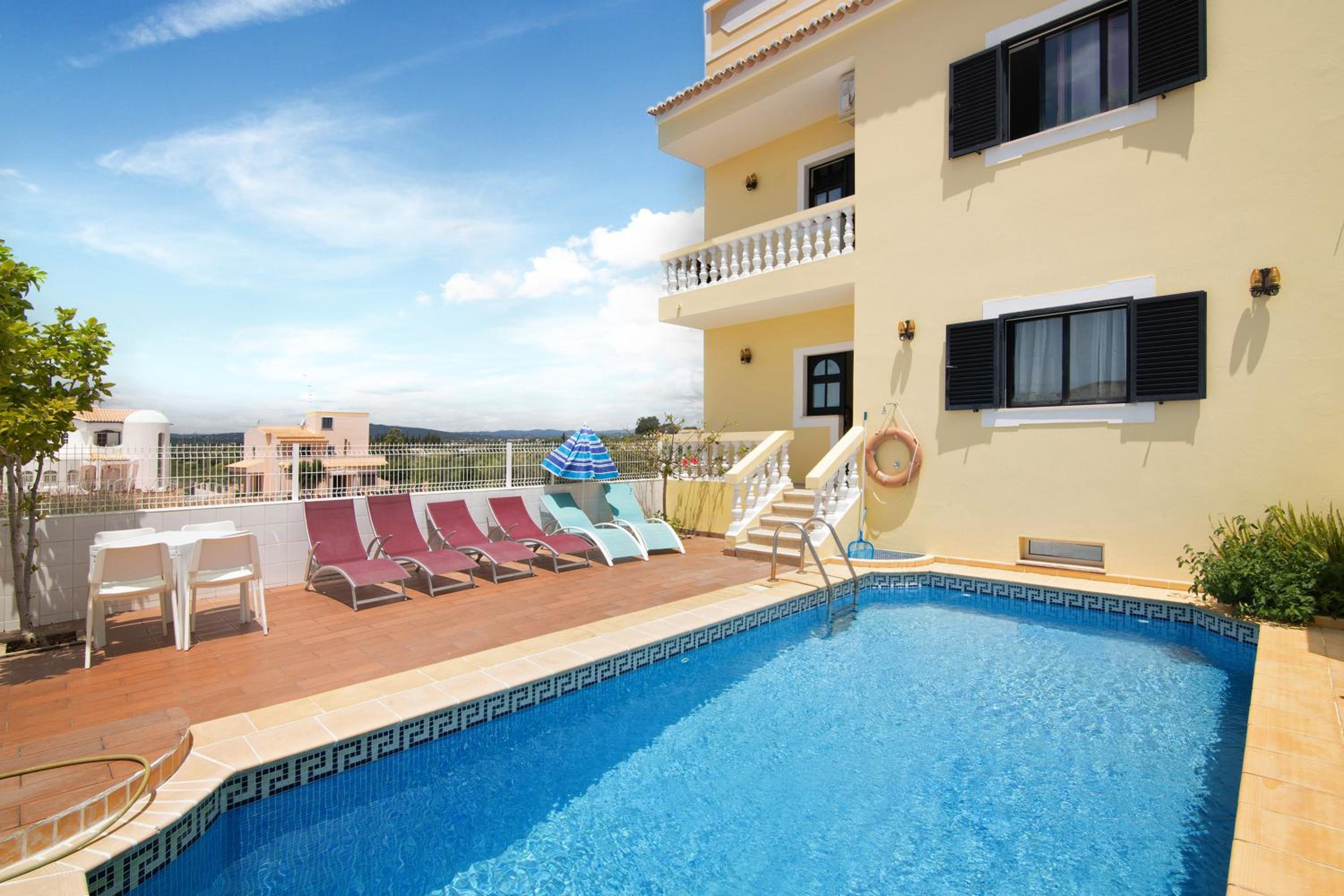 Superior One-Bedroom Apartment With Balcony photo 3