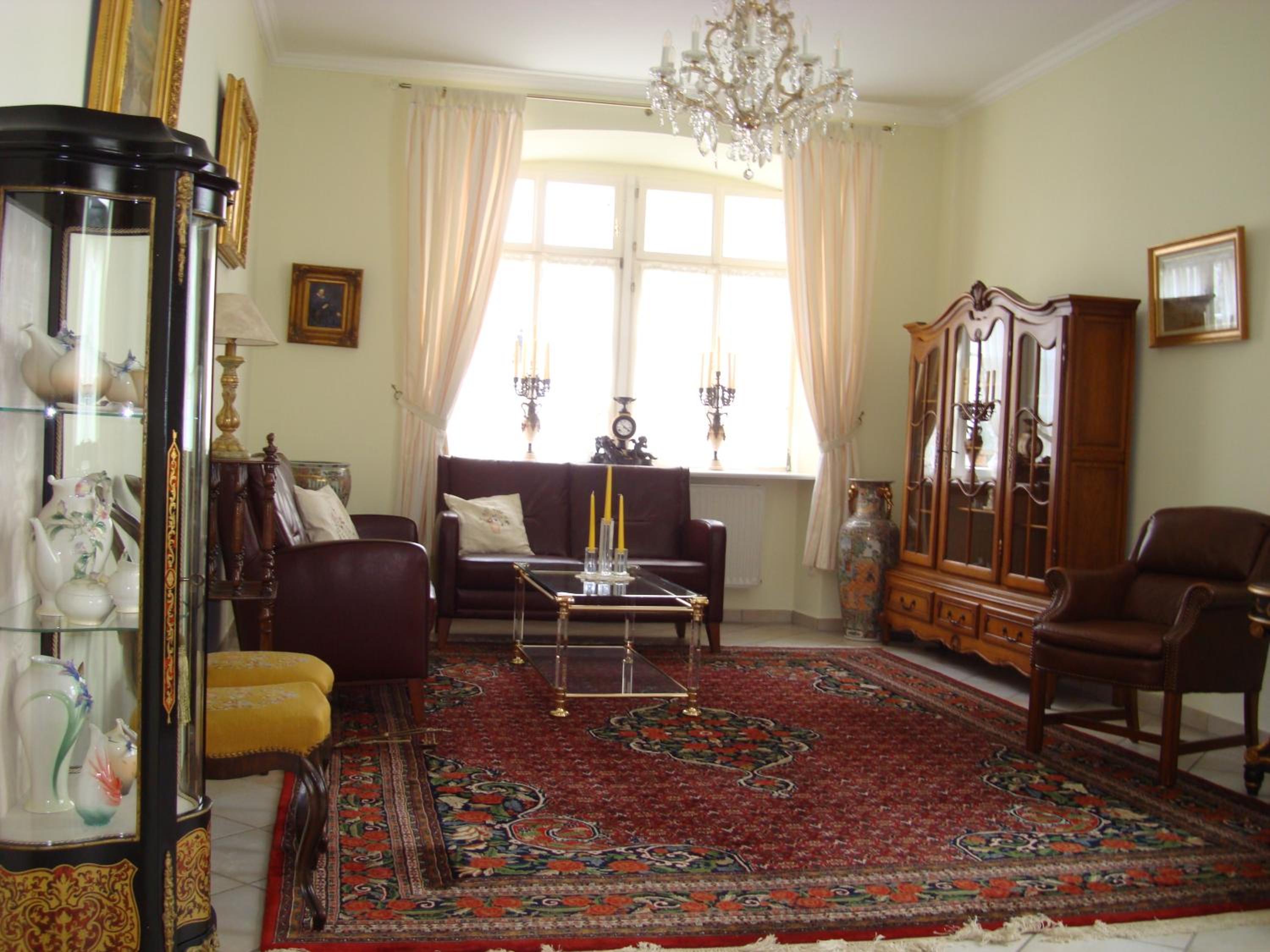 Four-Bedroom House photo 1