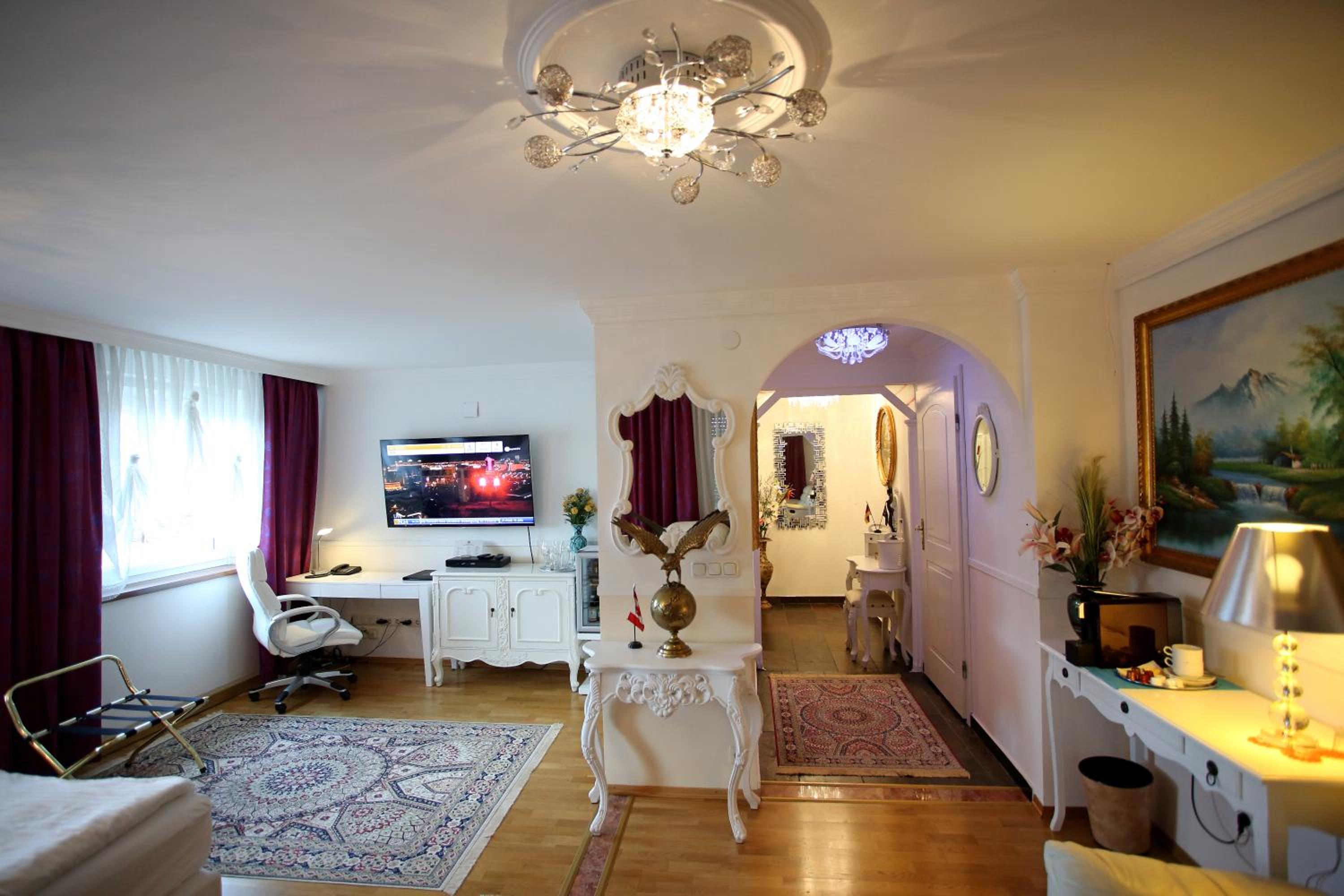 Standard Suite photo 2