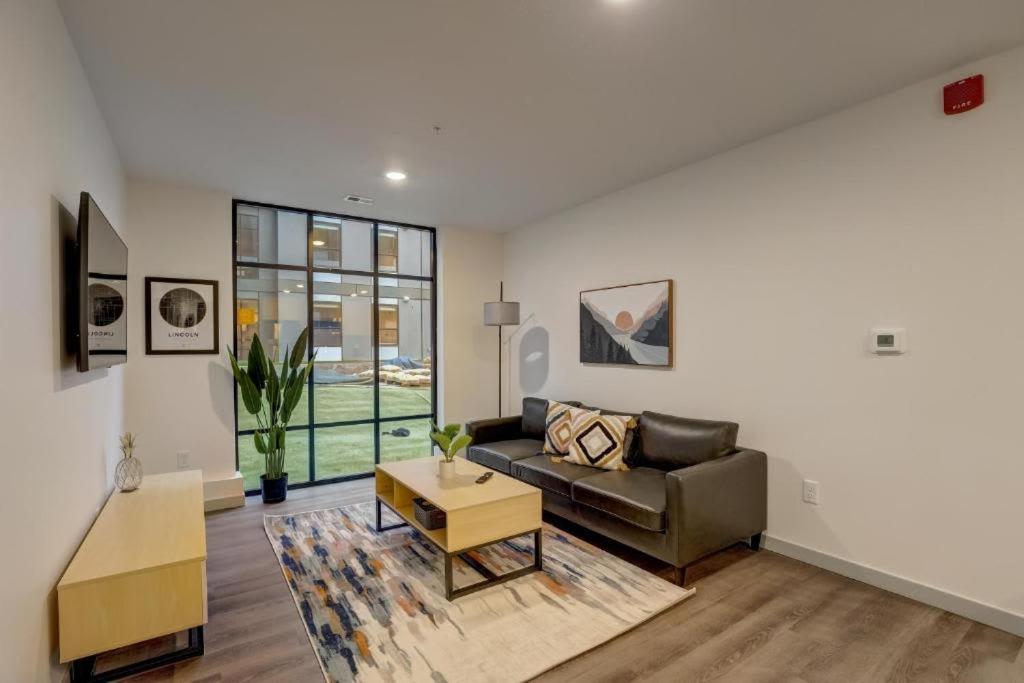 Apartment photo 3