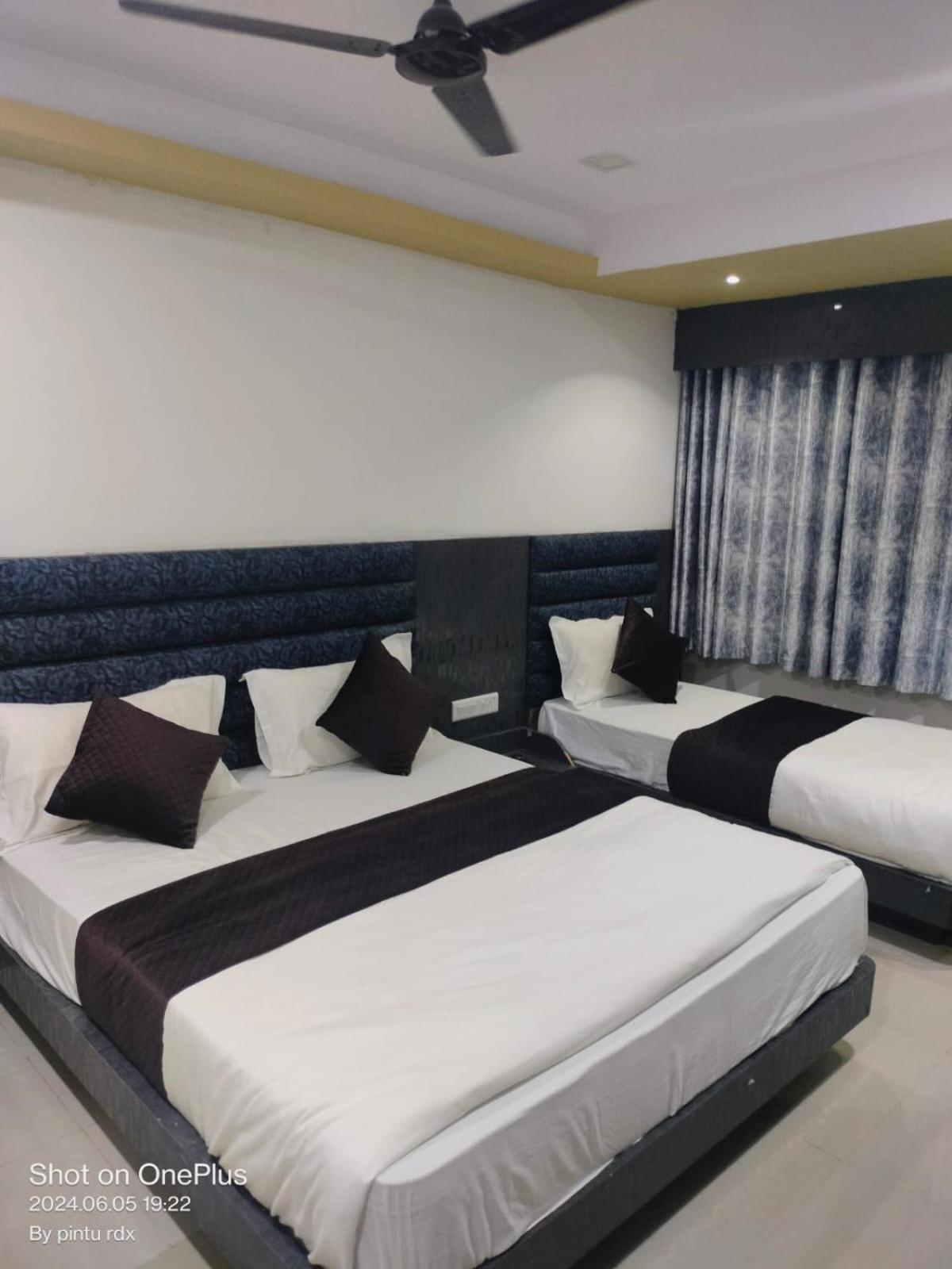Deluxe Triple Room photo 1