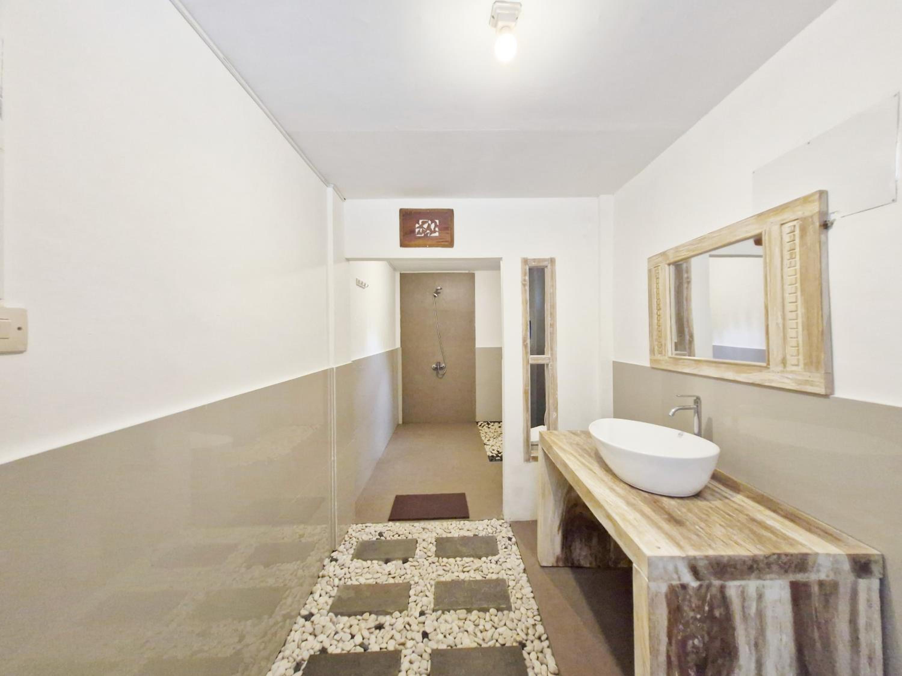 Double or Twin Room with Garden View - Photo 3