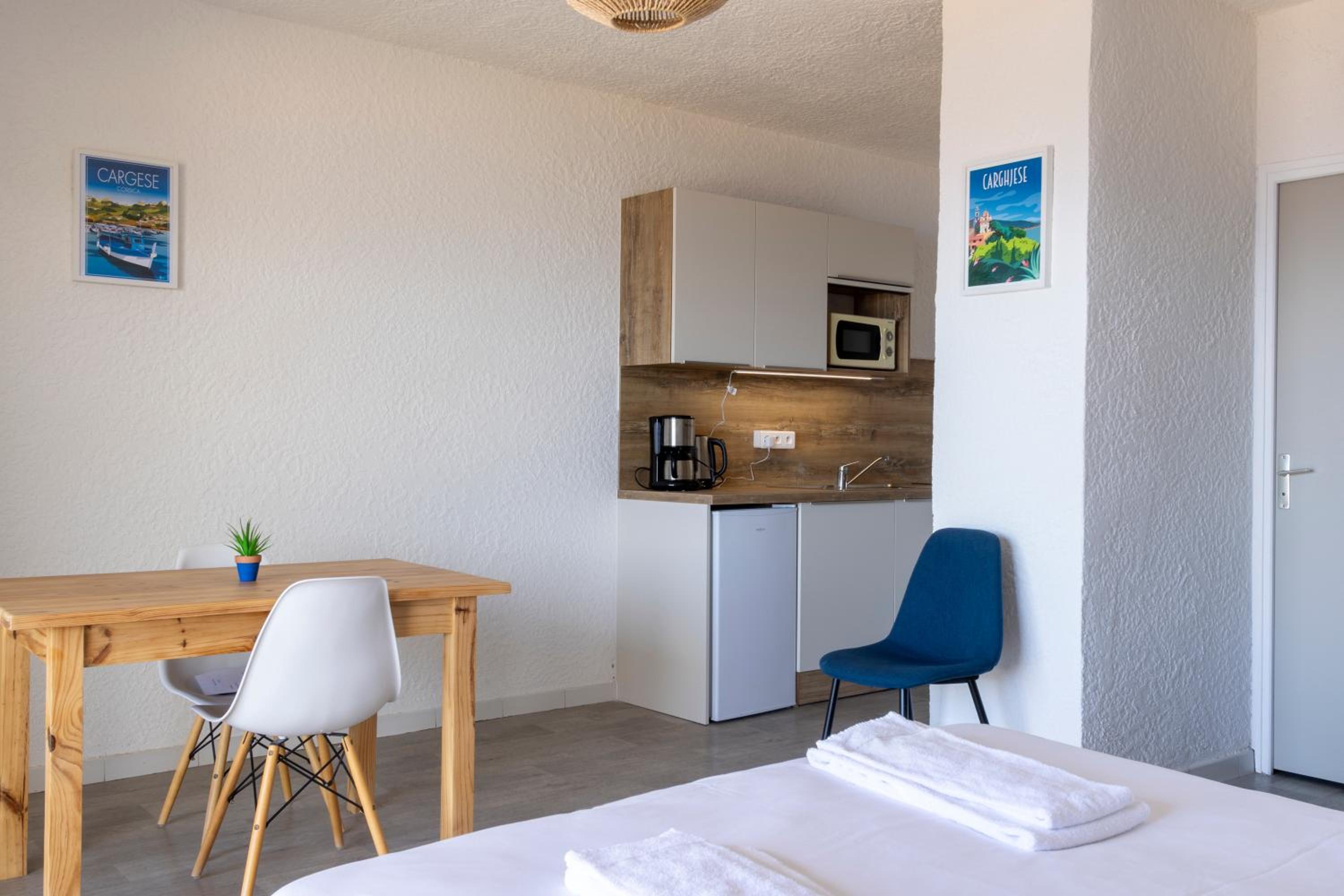 Studio with Sea View