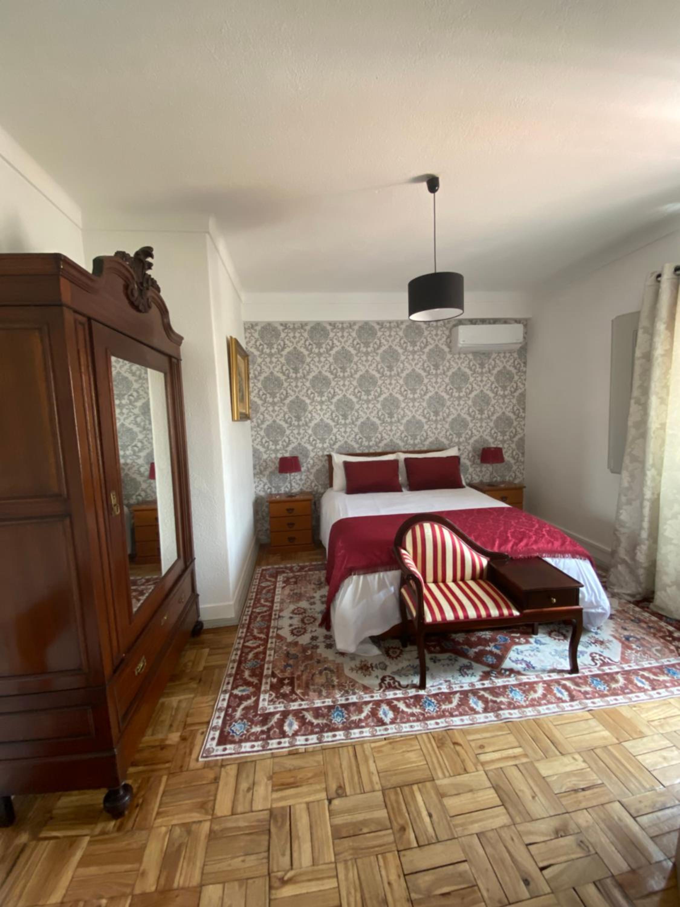 Three-Bedroom Suite - Photo 17