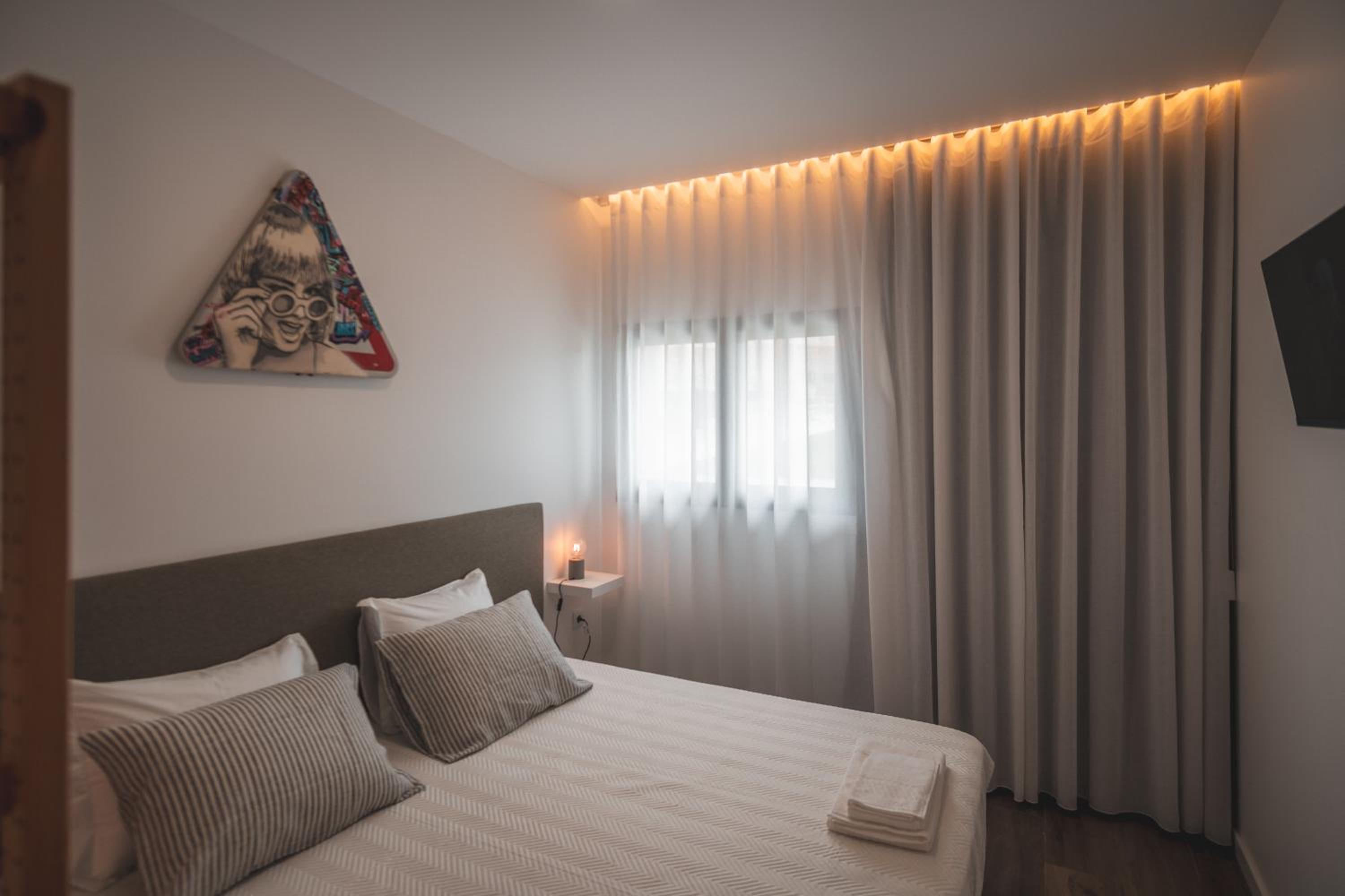 Double or Twin Room with Shared Bathroom photo 1