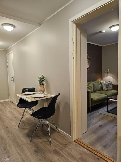 Two-Bedroom Apartment photo 2