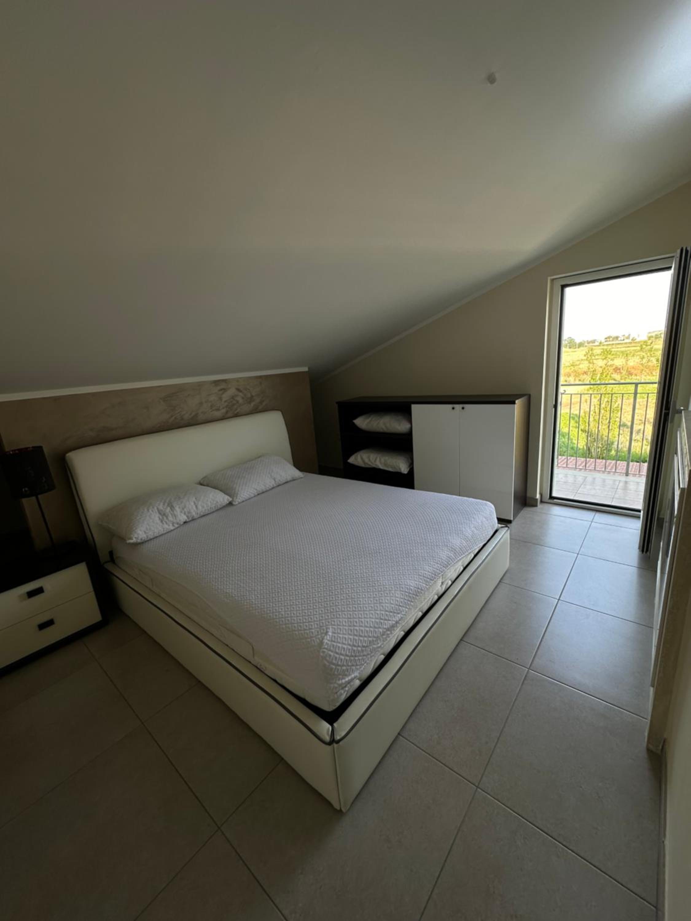 Villa - Beach Front - Sea View