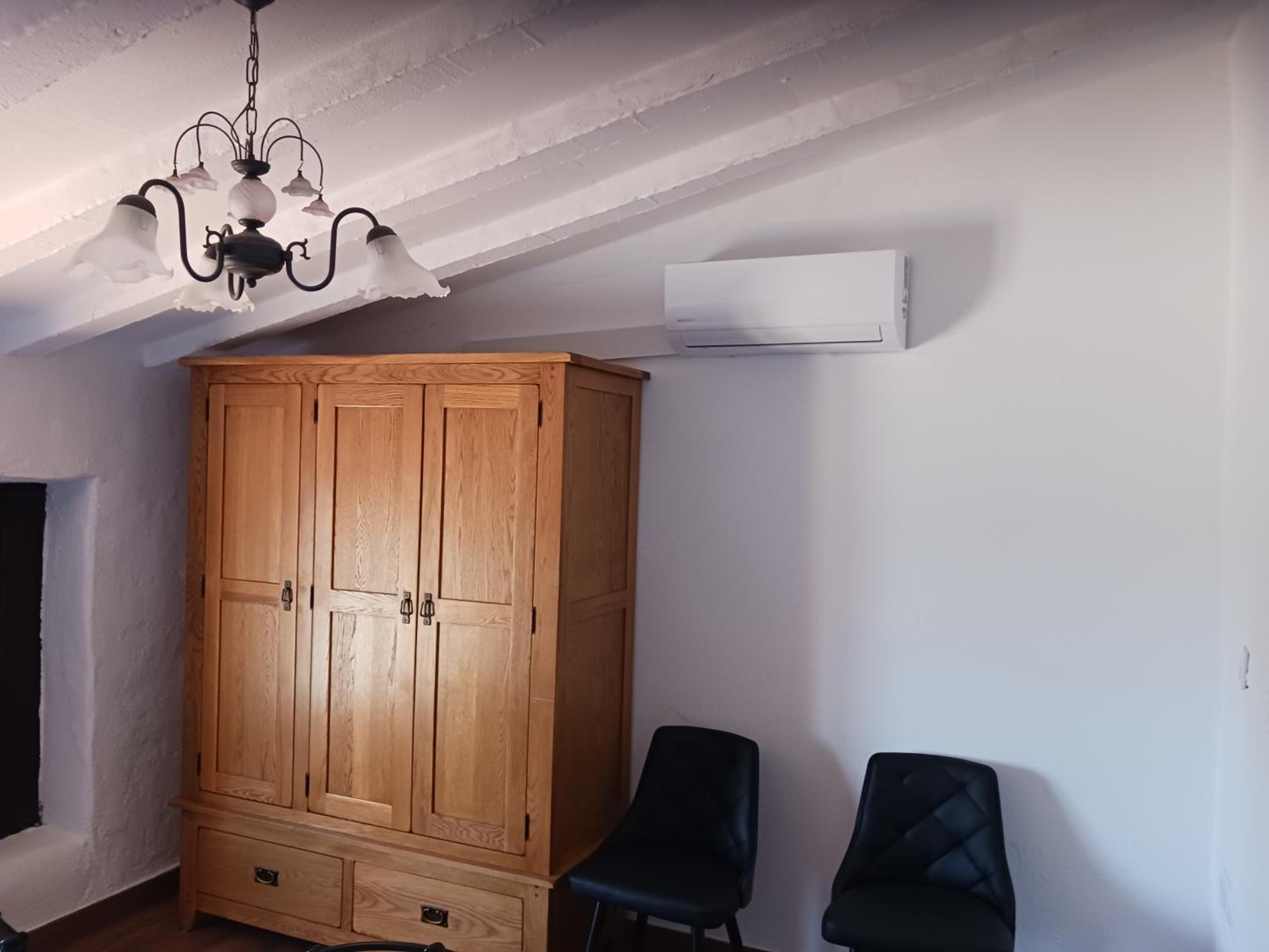Casa de cuatro habitaciones