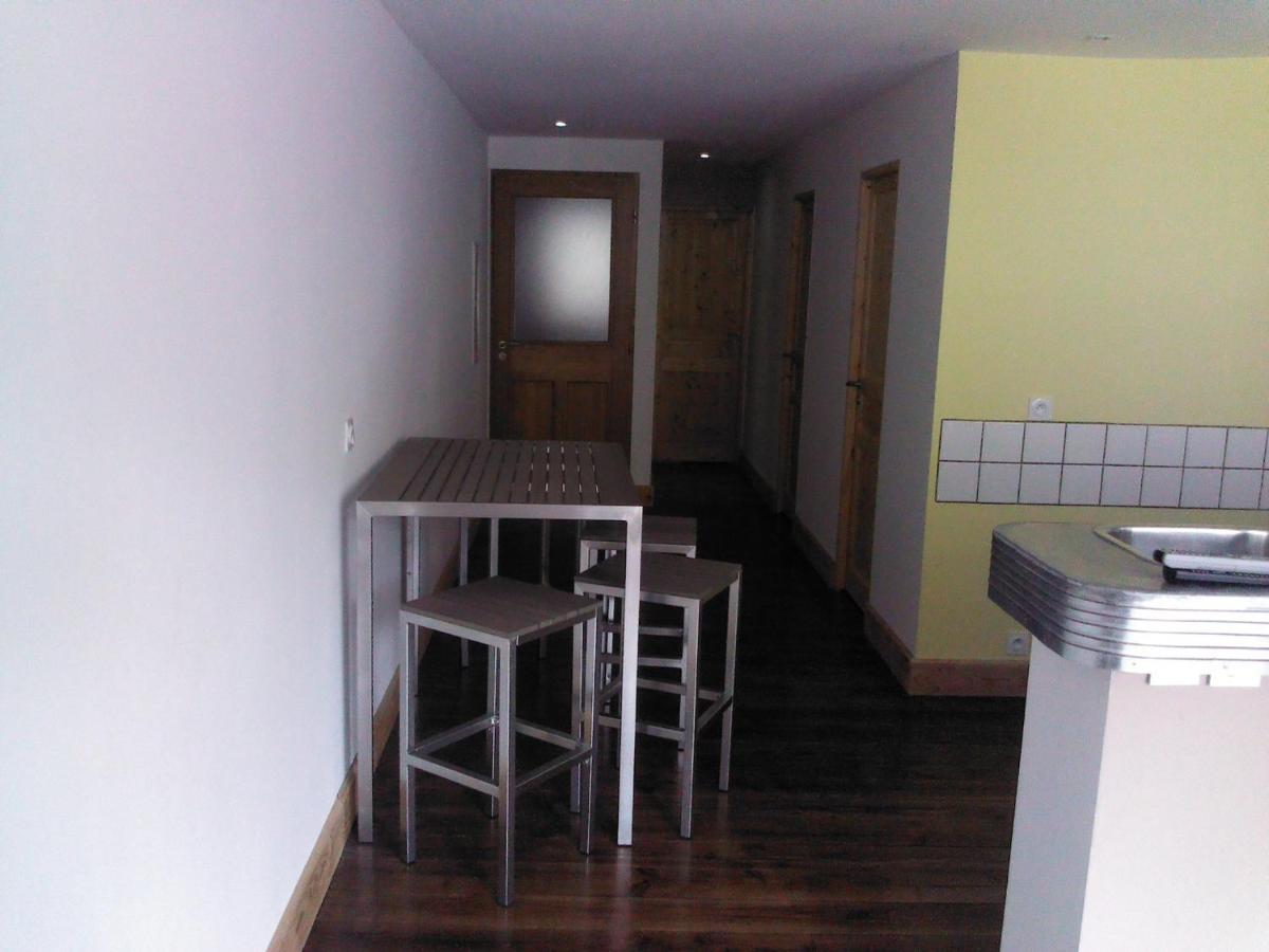 Apartment with Balcony photo 1