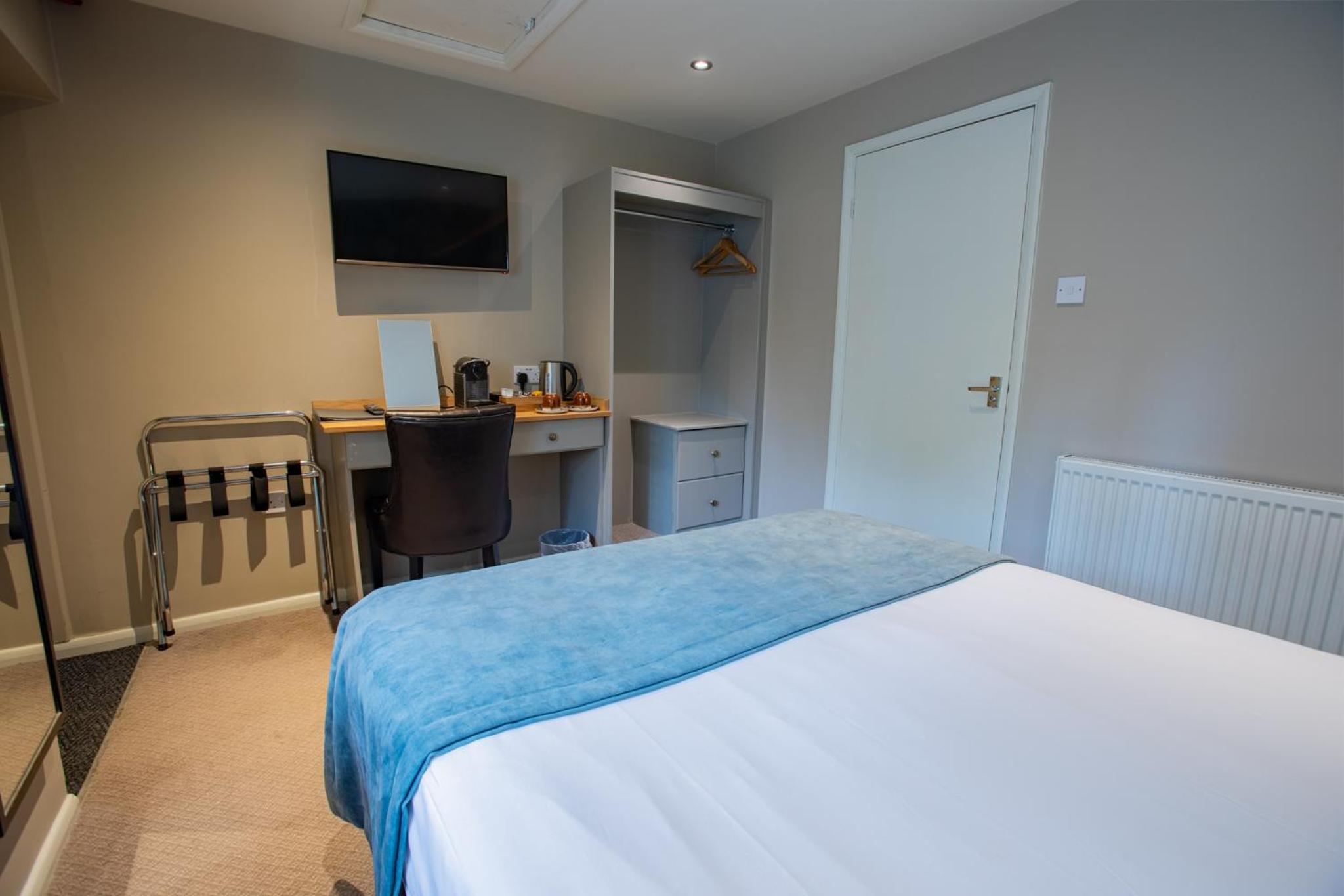 Small Double Room photo 2