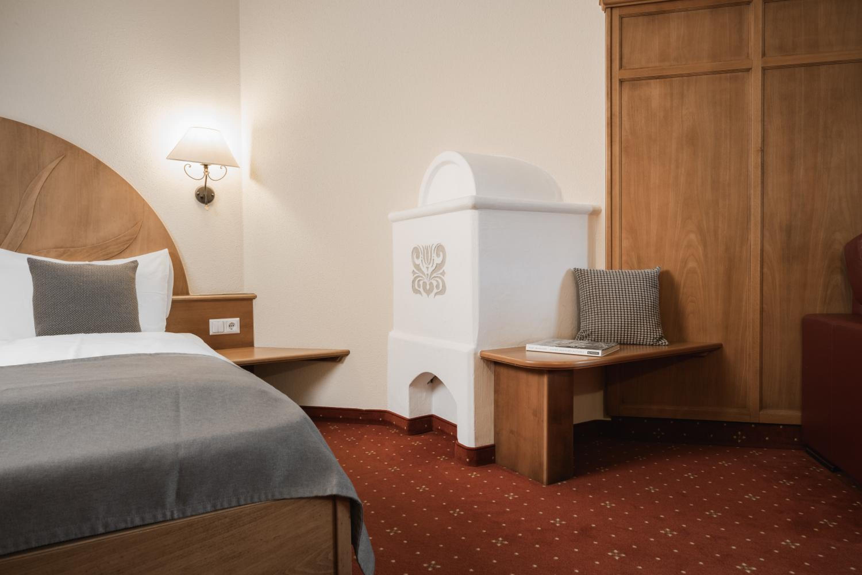 Deluxe Suite