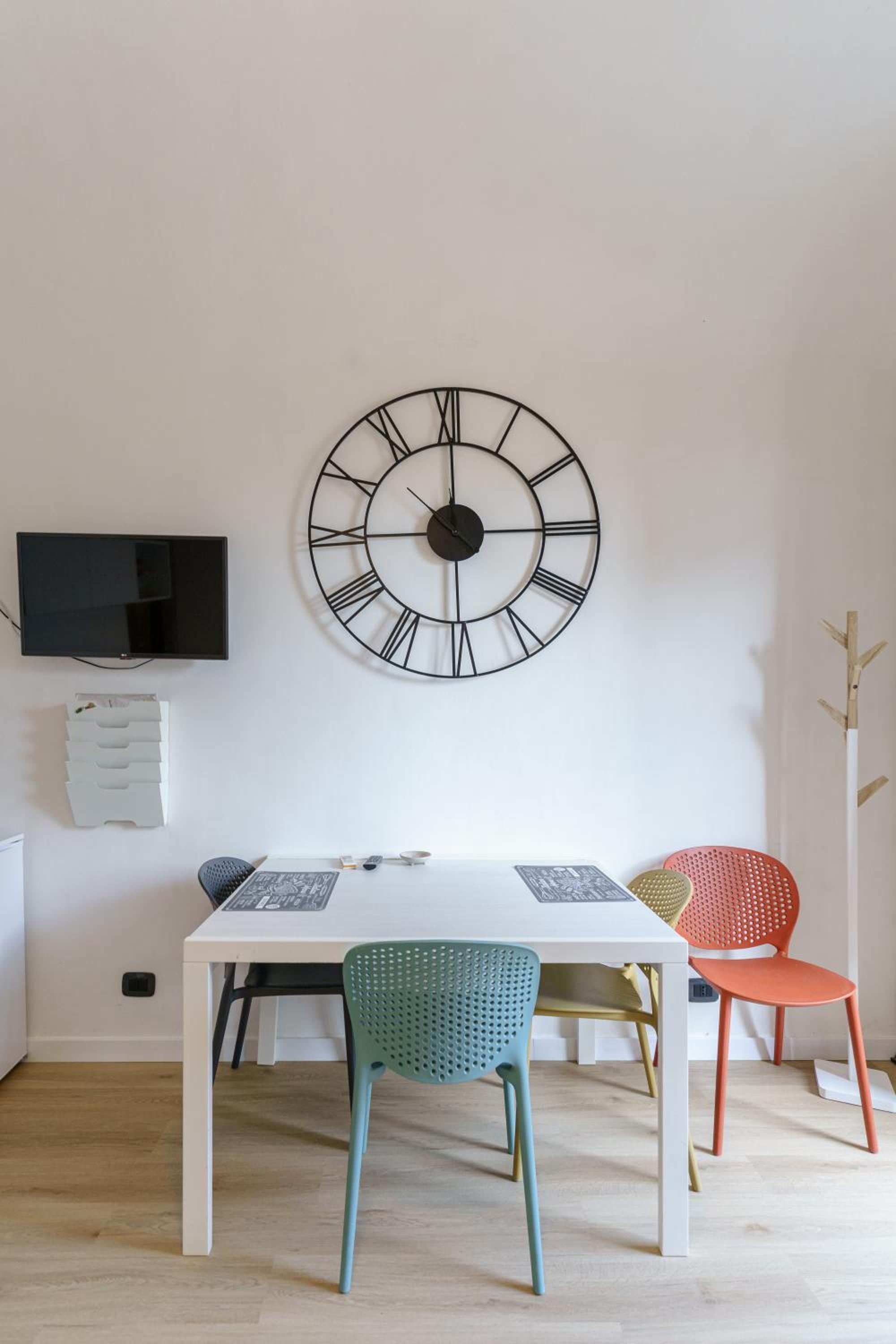 One-Bedroom Apartment - Photo 24