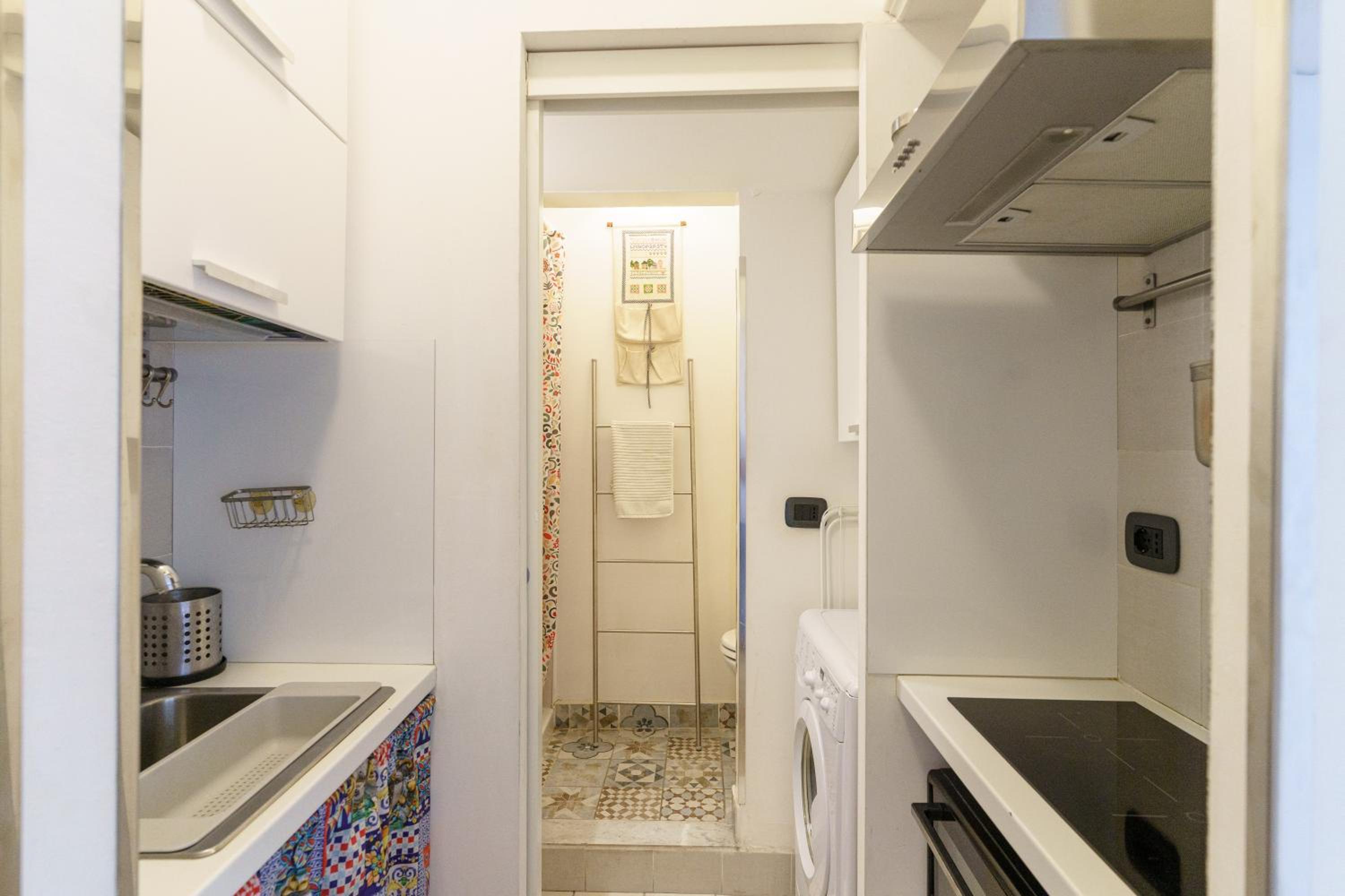 One-Bedroom Apartment - Photo 13