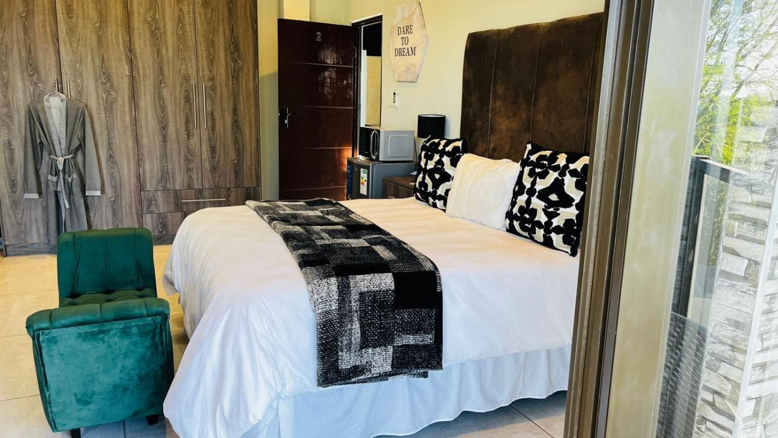 Family Suite photo 2