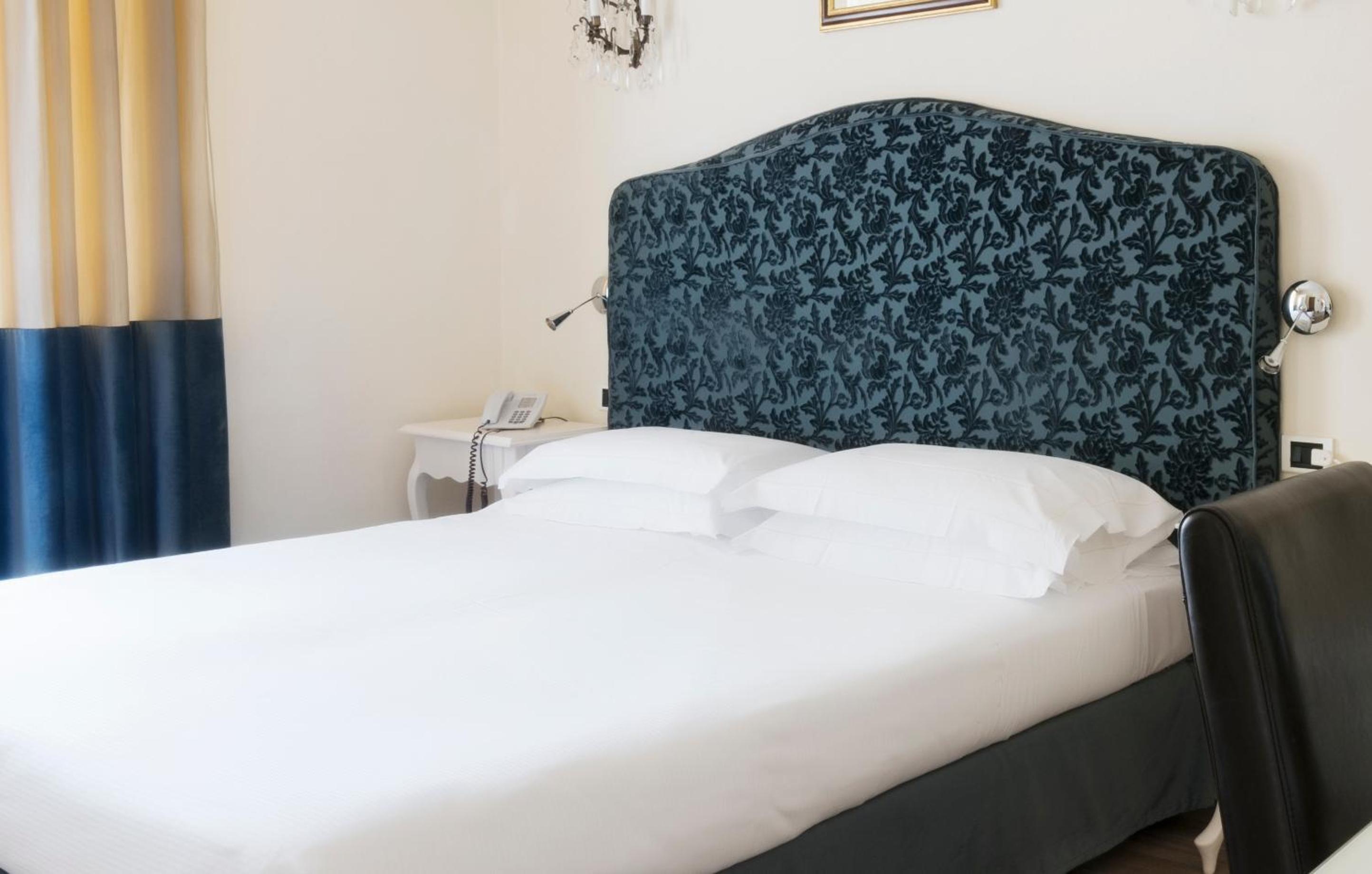 Junior Suite - Photo 1