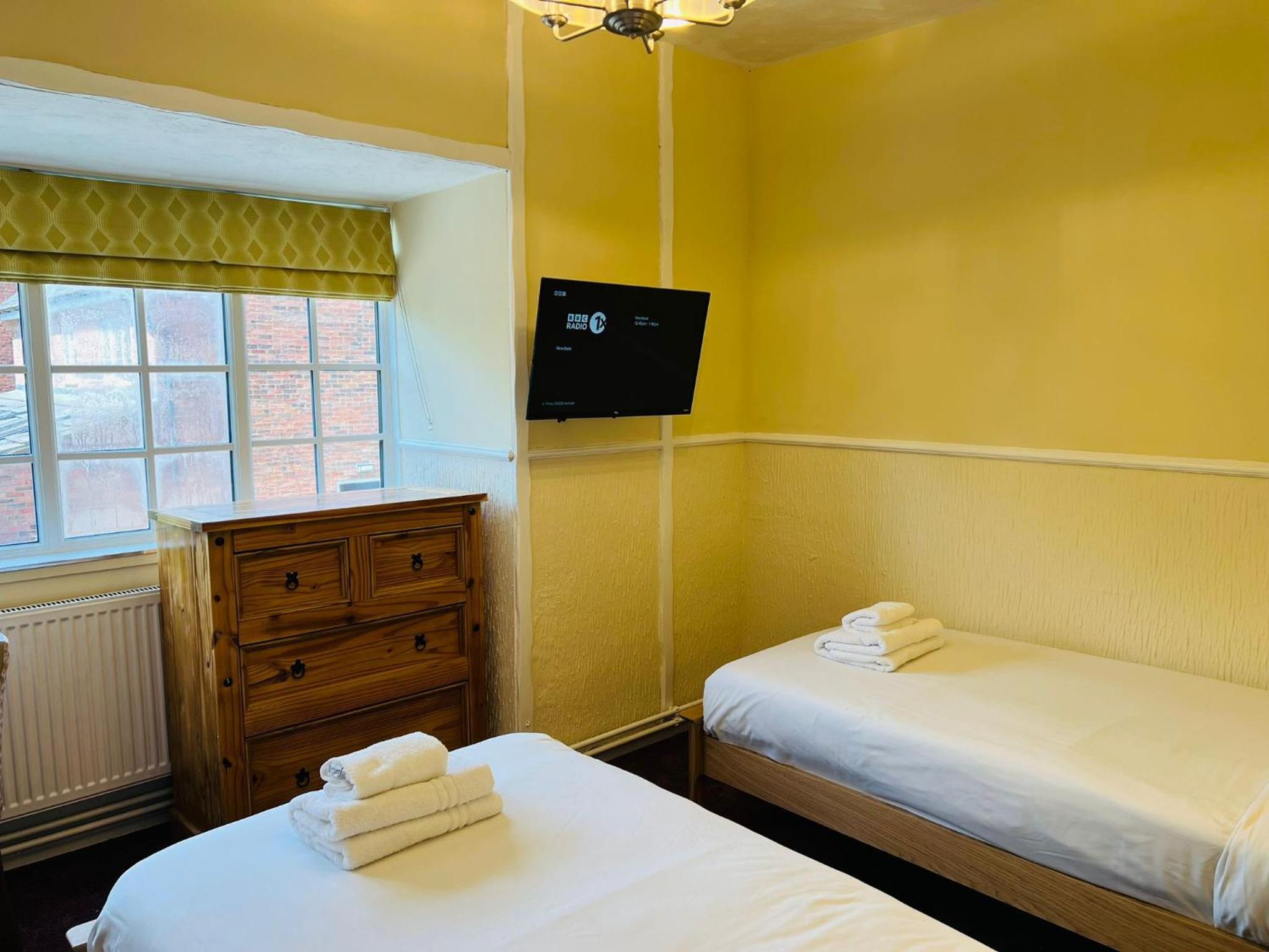 Standard Twin Room photo 2