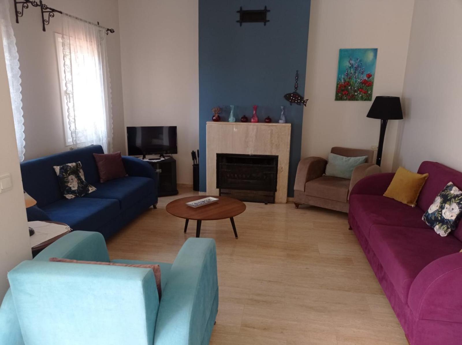 Three-Bedroom Villa - Photo 45
