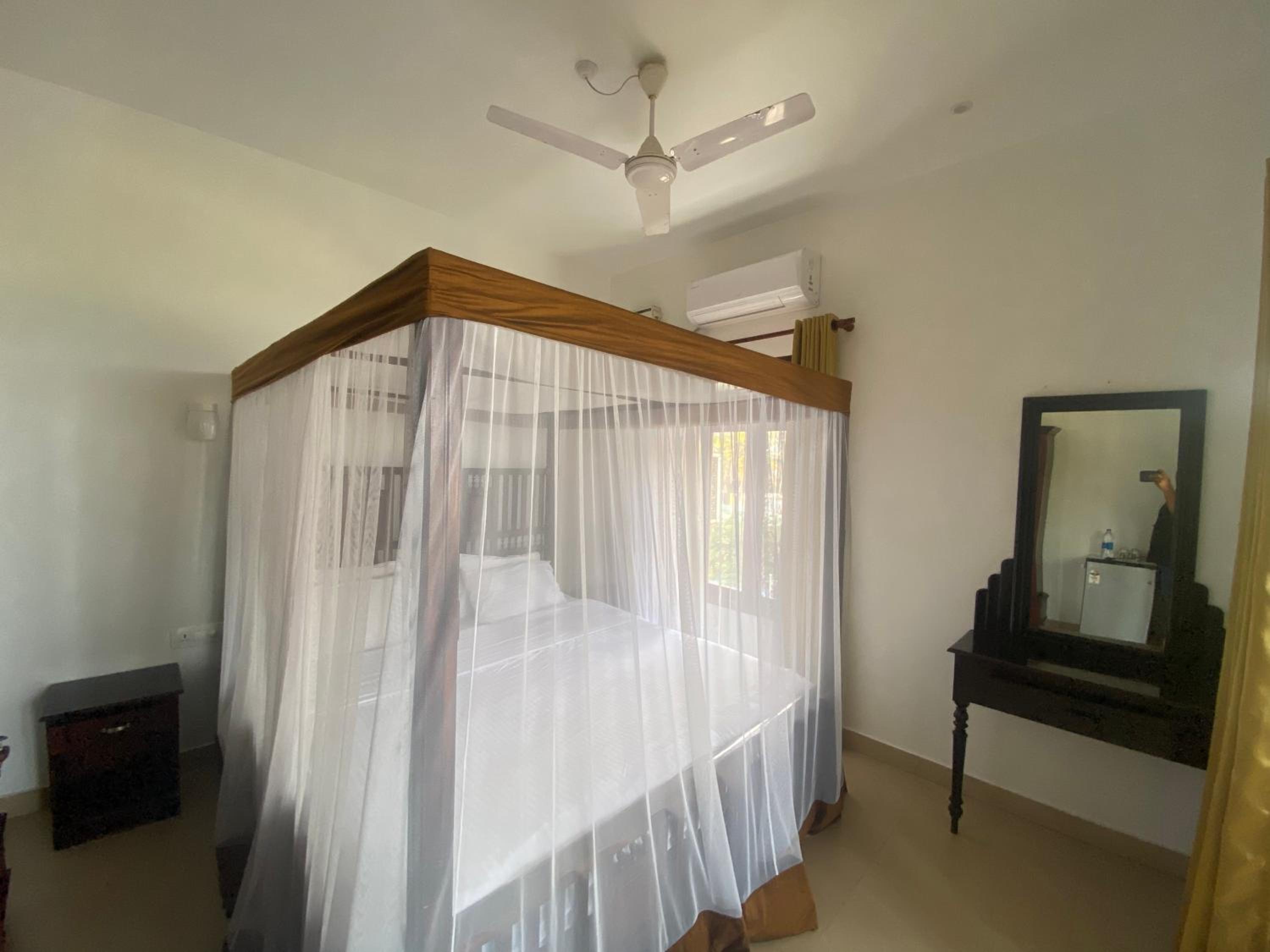 King Room with fan-Sea View photo 2