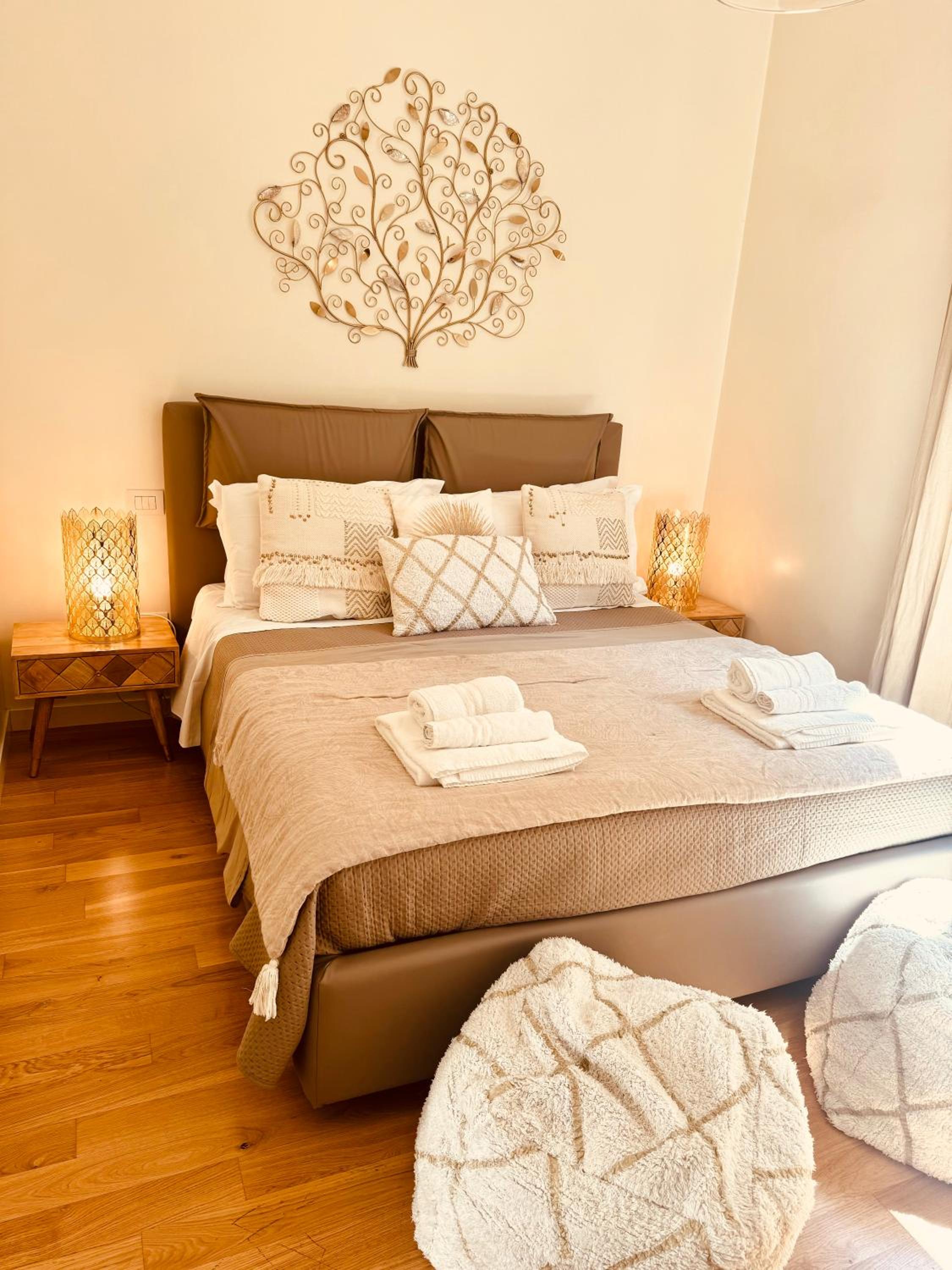 One-Bedroom Apartment - City View