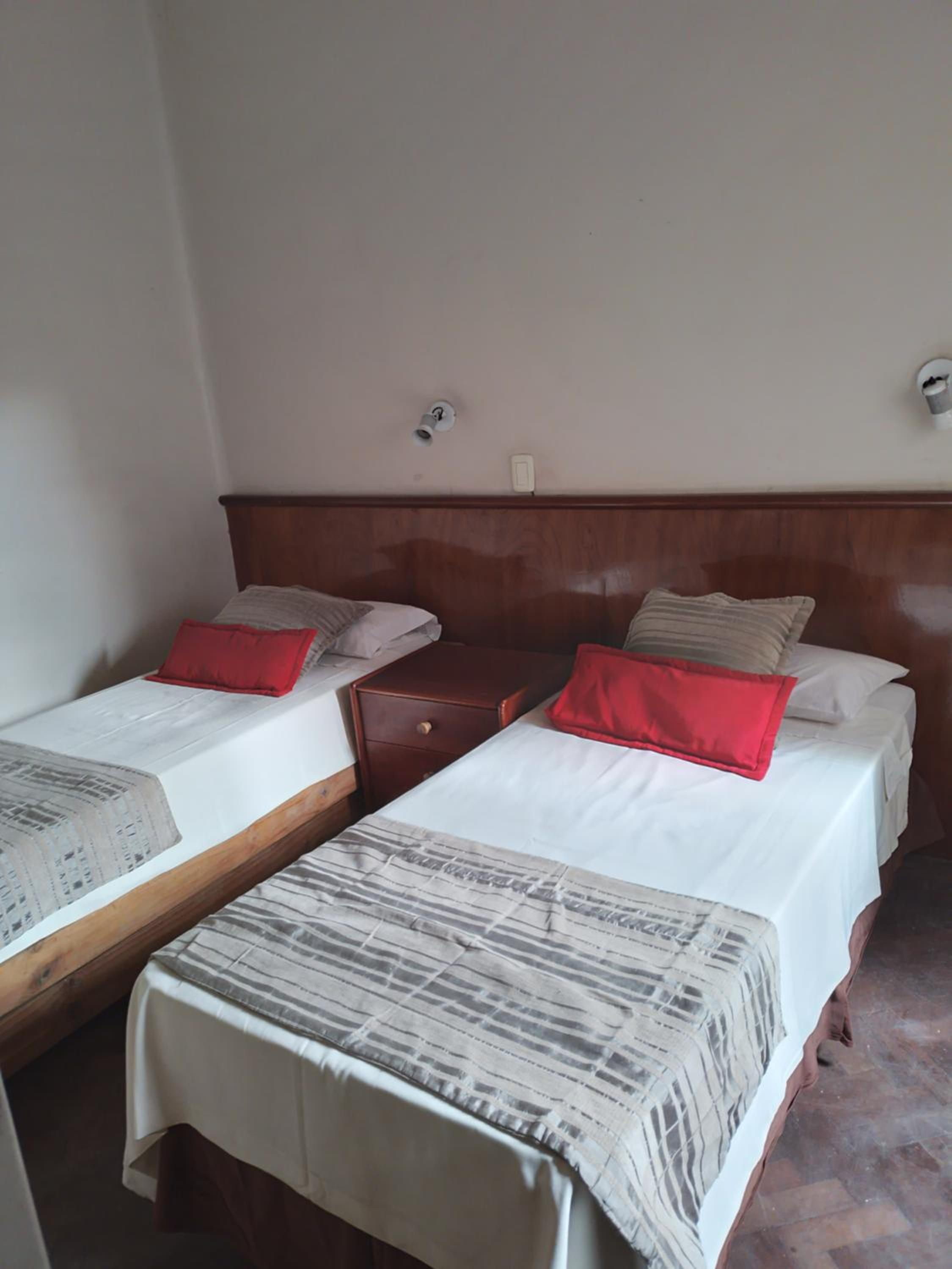 Double or Twin Room photo 2