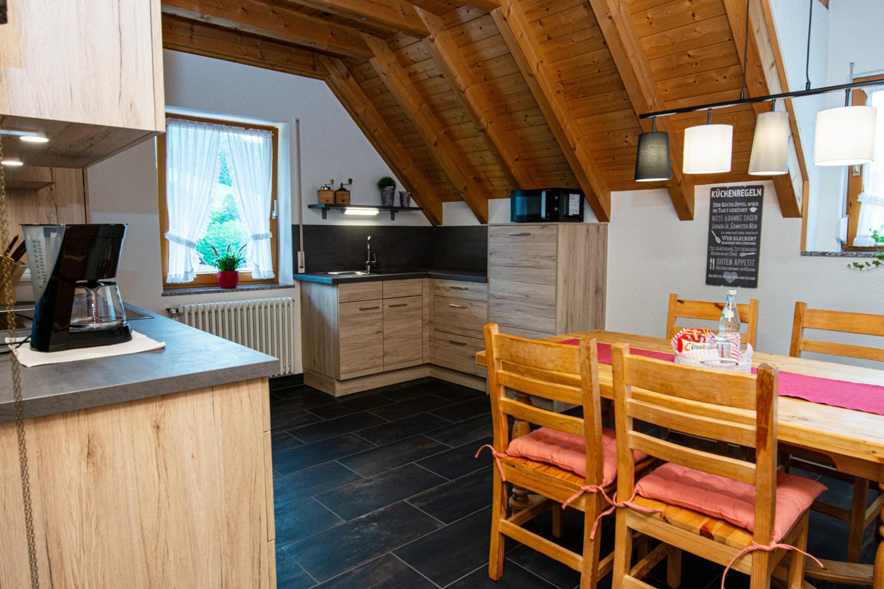 Two-Bedroom Deluxe Apartment with Garden View photo 2