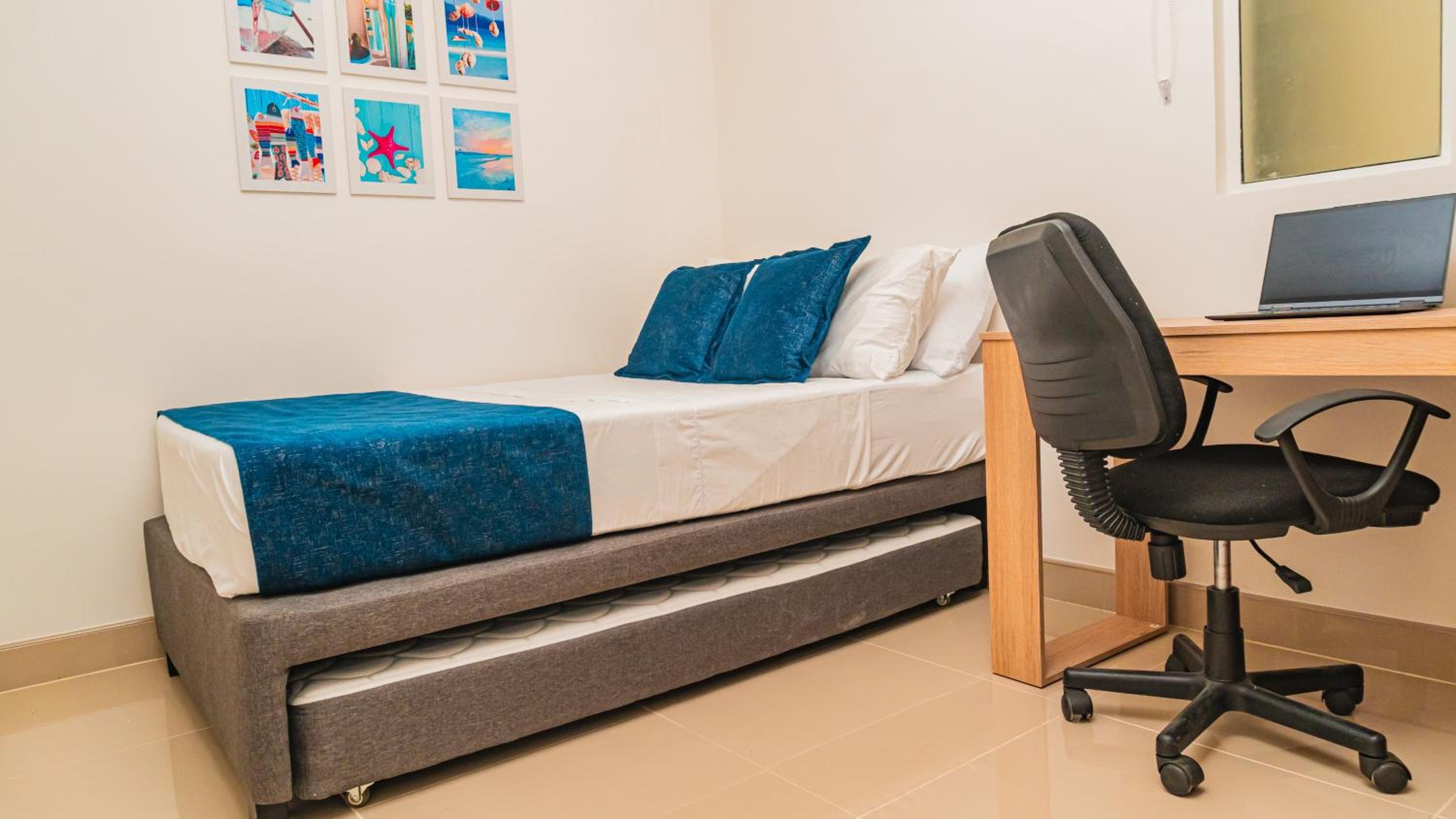 Apartment photo 1