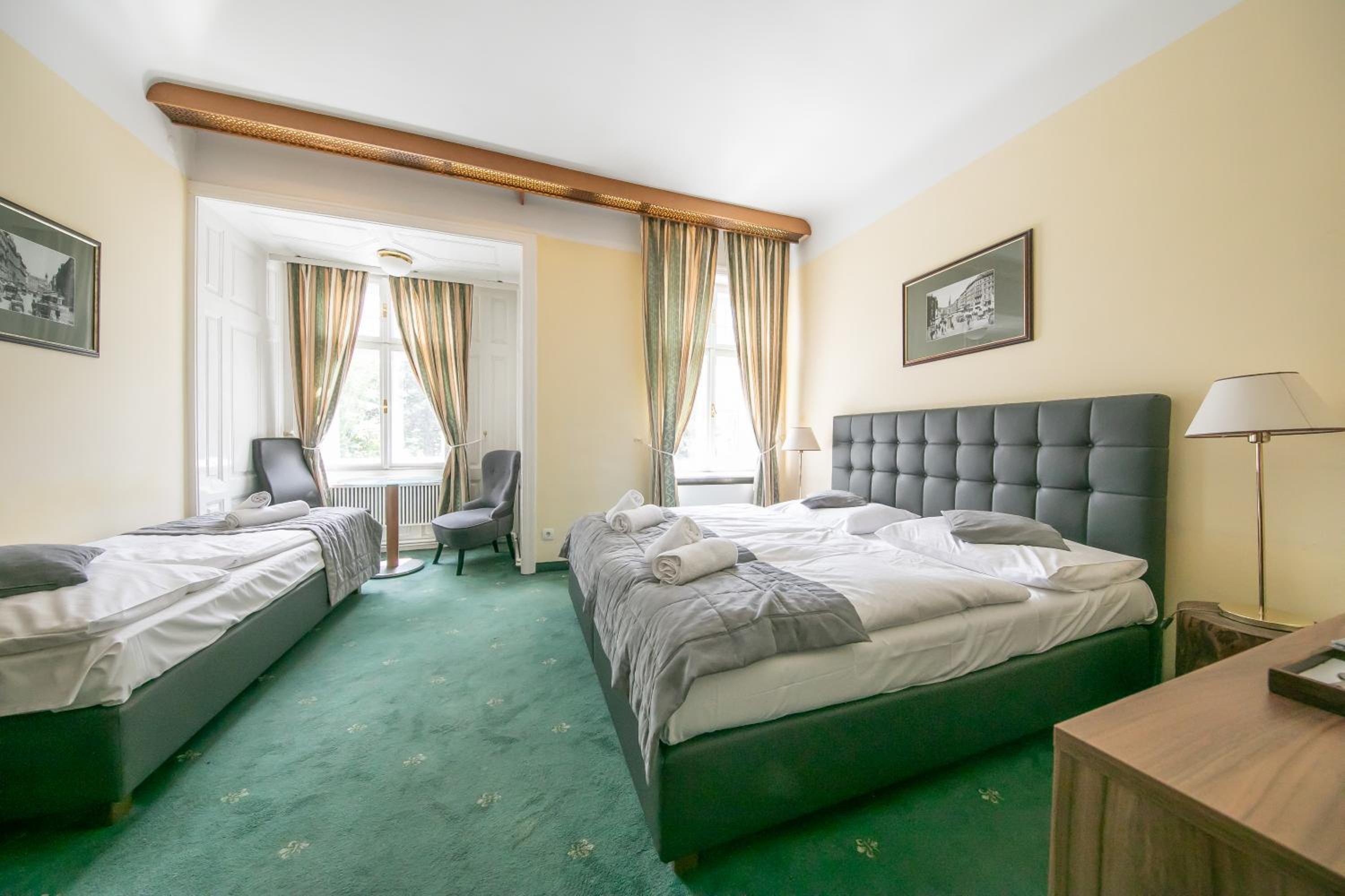 Triple Room
