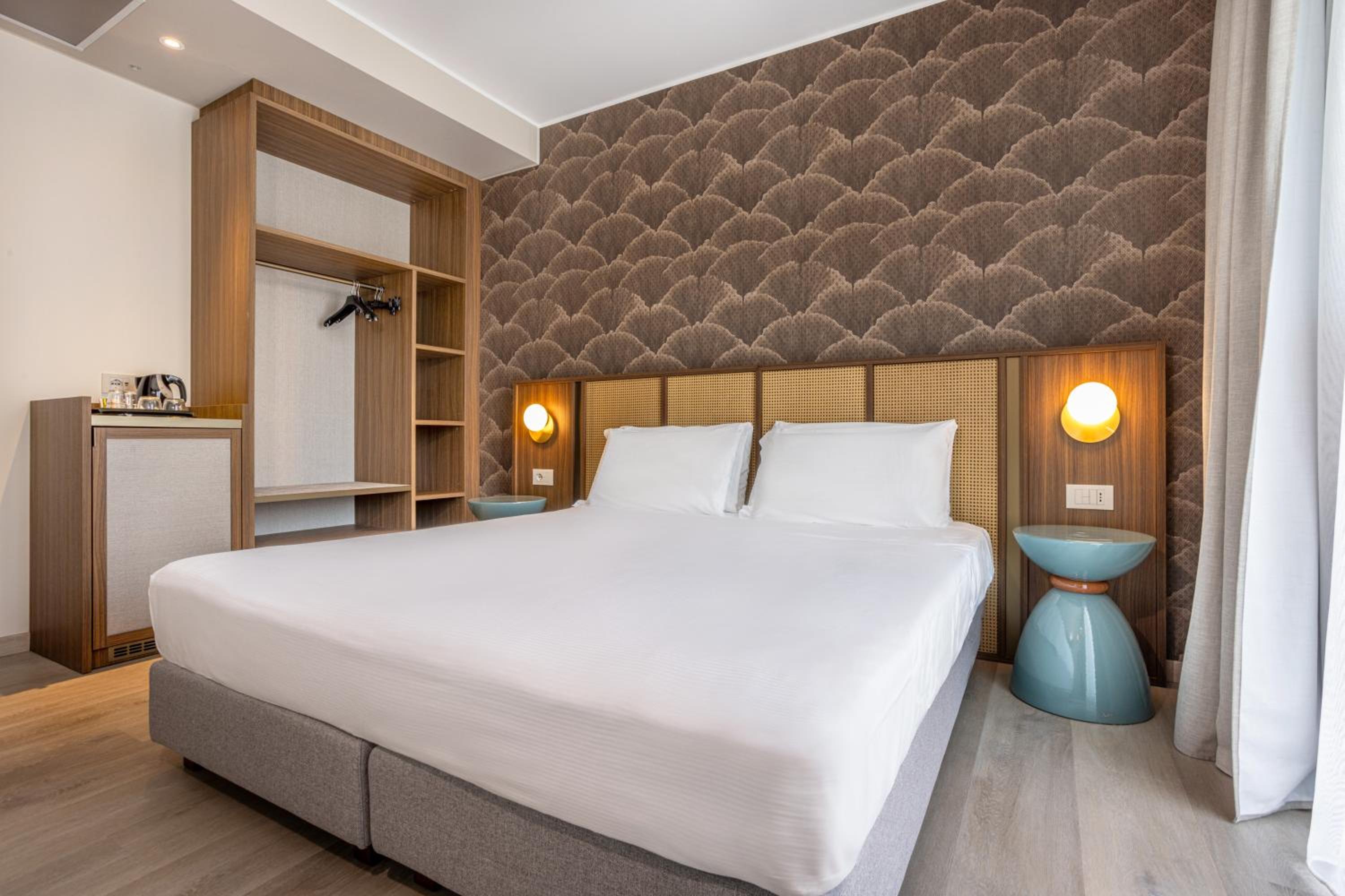 Deluxe Double or Twin Room with Balcony - Photo 18