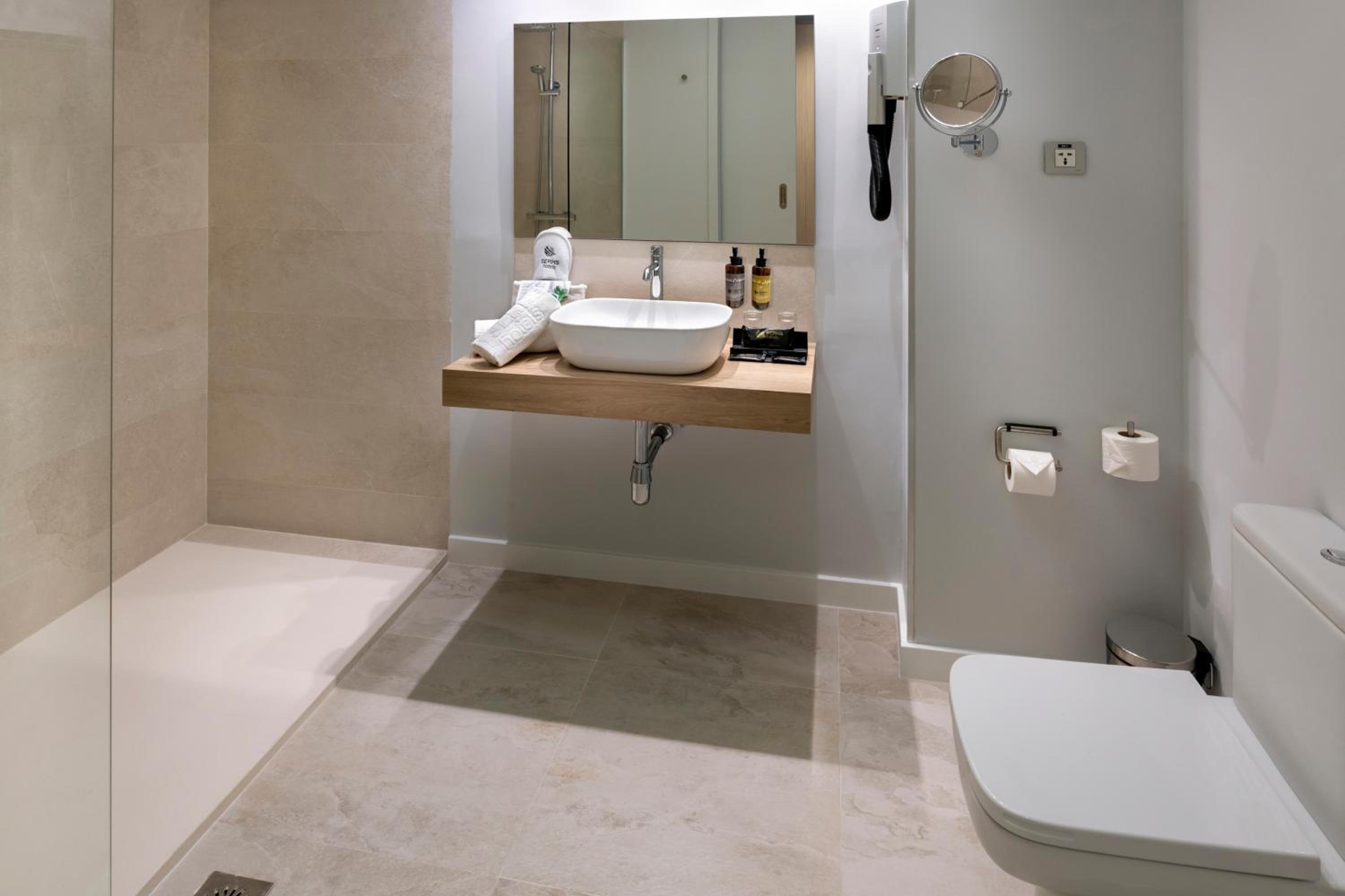 Hotel SERHS Rivoli Rambla - Photo 58