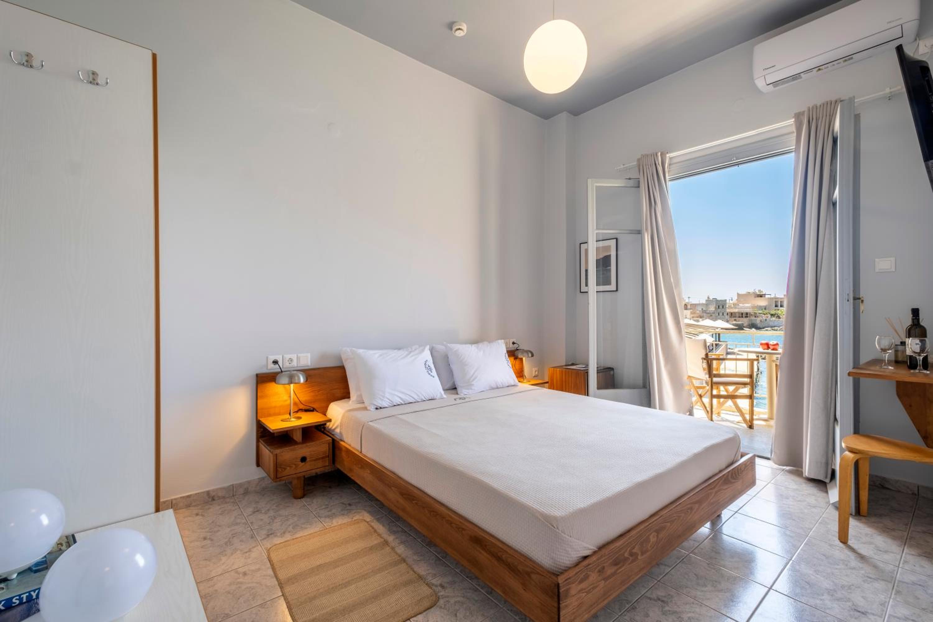 Large Double Room