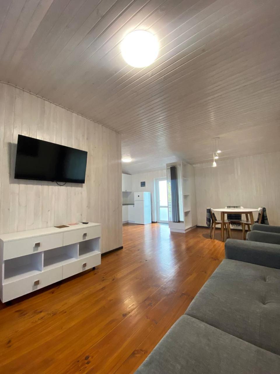 Two-Bedroom House photo 2