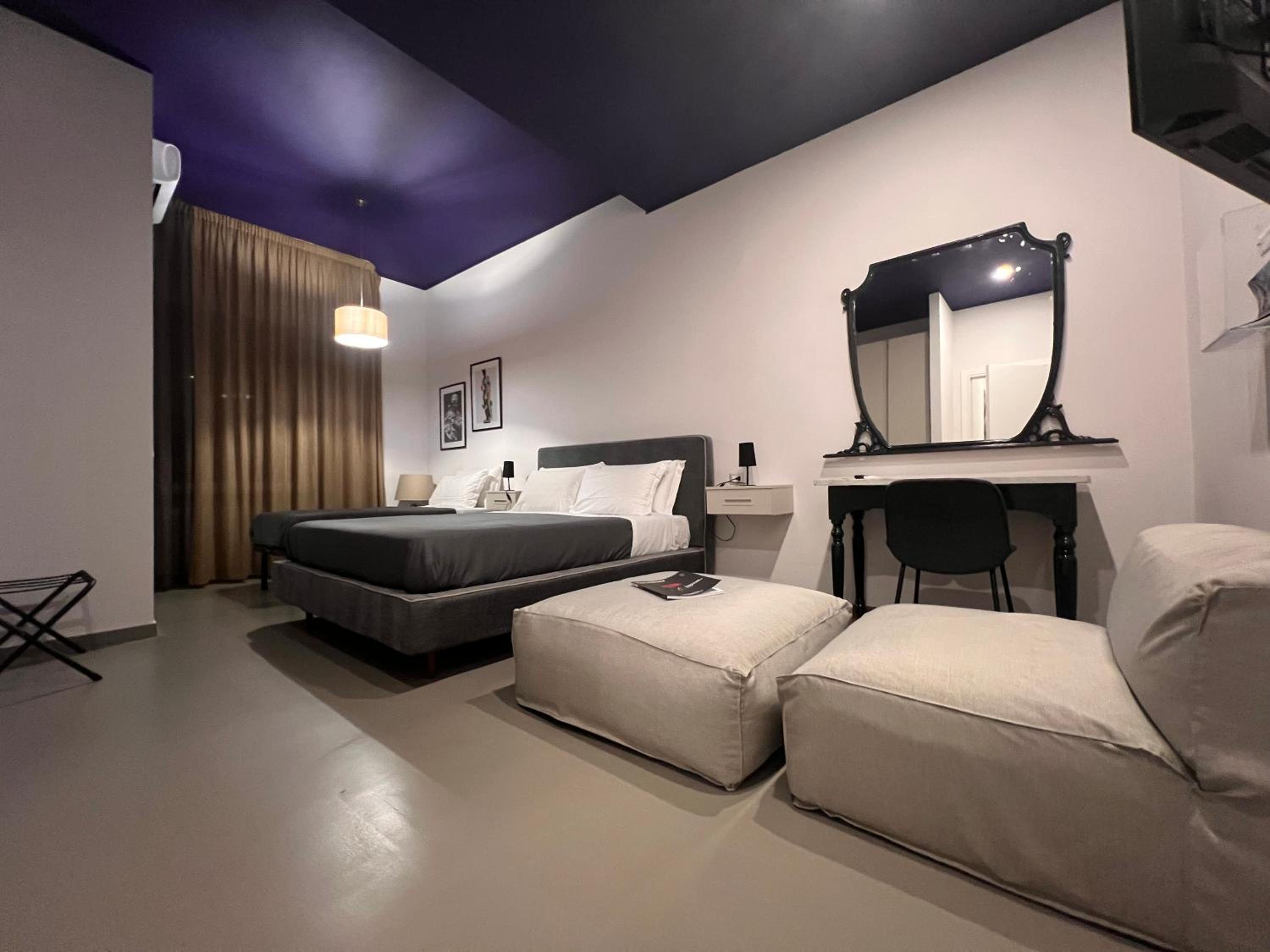 Superior Double Room - Photo 10