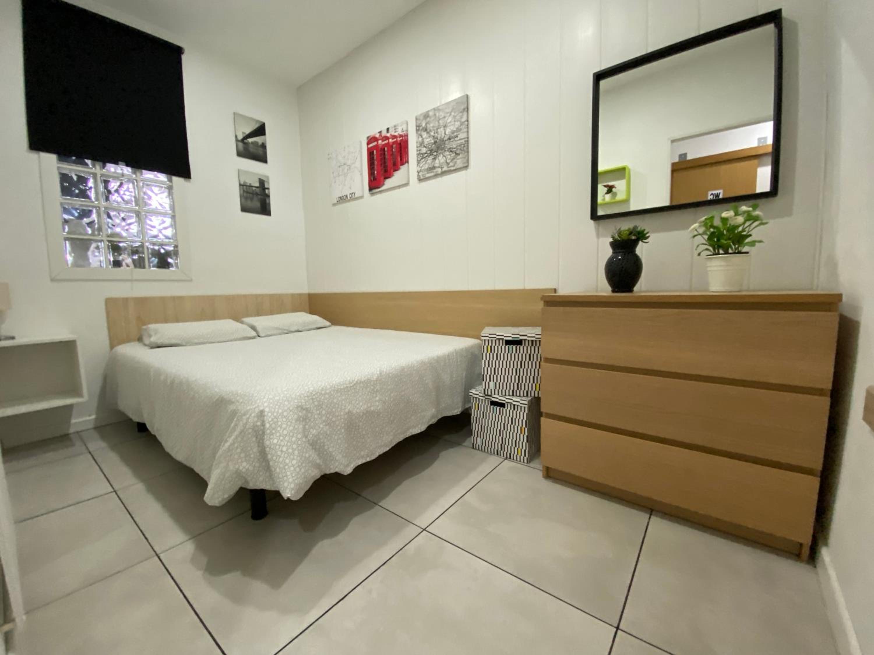 One-Bedroom Apartment photo 3
