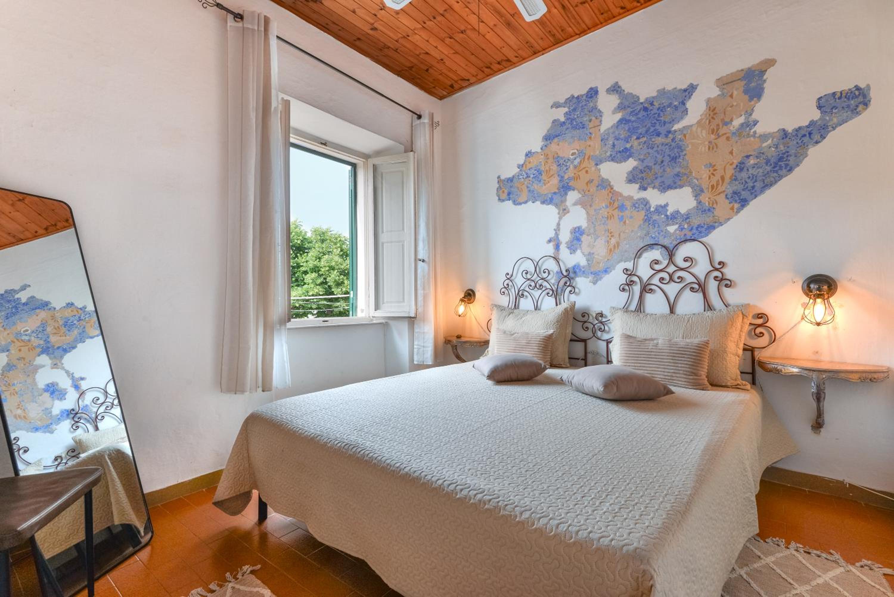 Two-Bedroom Deluxe Apartment with Ocean View