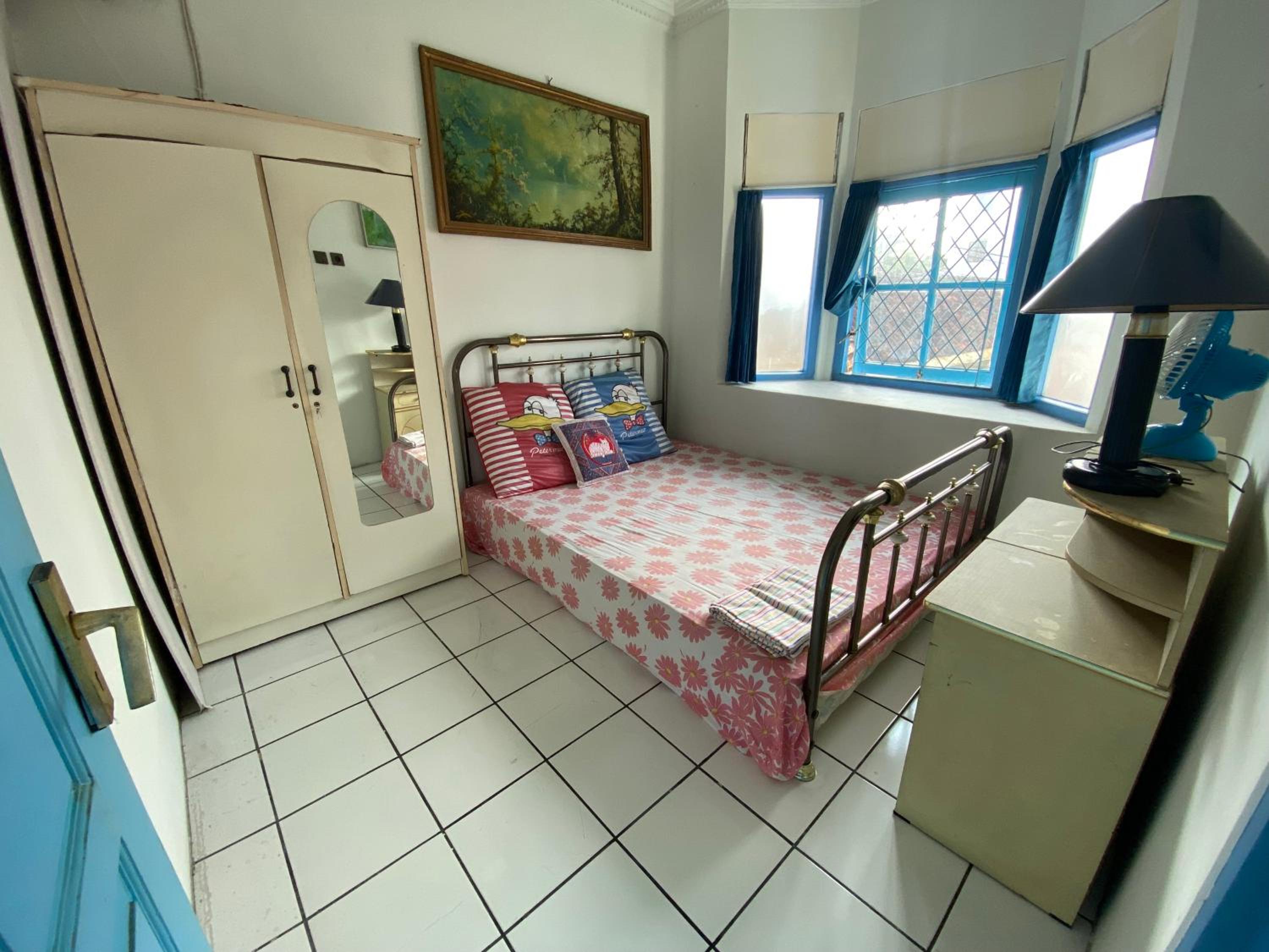 Deluxe Room (2 Adults + 1 Child) photo 2